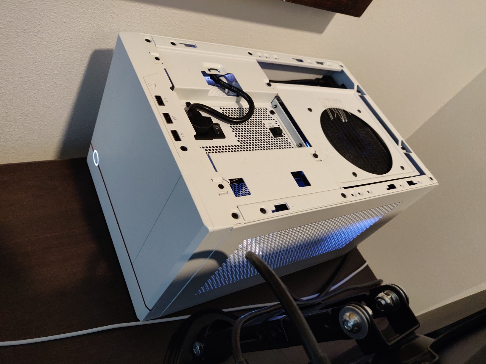 Silverstone Technology SUGO 14, SG14, Black, Mini-ITX Cube Chassis, Supports 3 Slot Full Length GPUs/ATX PSU / 240mm AIO, 4 Removable Panels, SST-SG14B customer photo 2