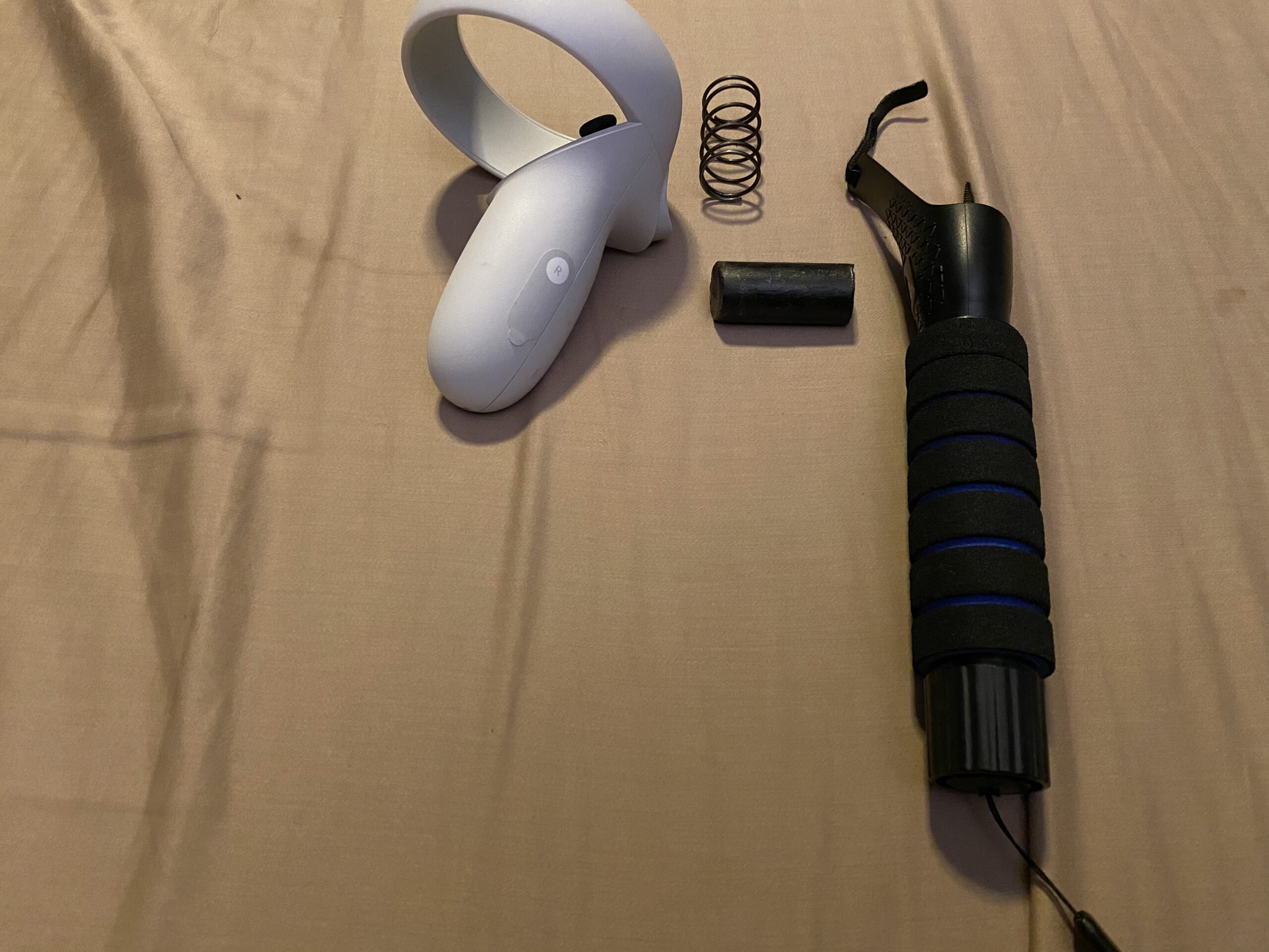 AMVR Handle Attachments Accessories Compatible with Quest 2/Quest/Rift S Controllers Extensions, Vr Gorilla Tag Long Arms Extension Grip,Compatible with Beat Saber Handle, Supernatural, etc customer photo 2