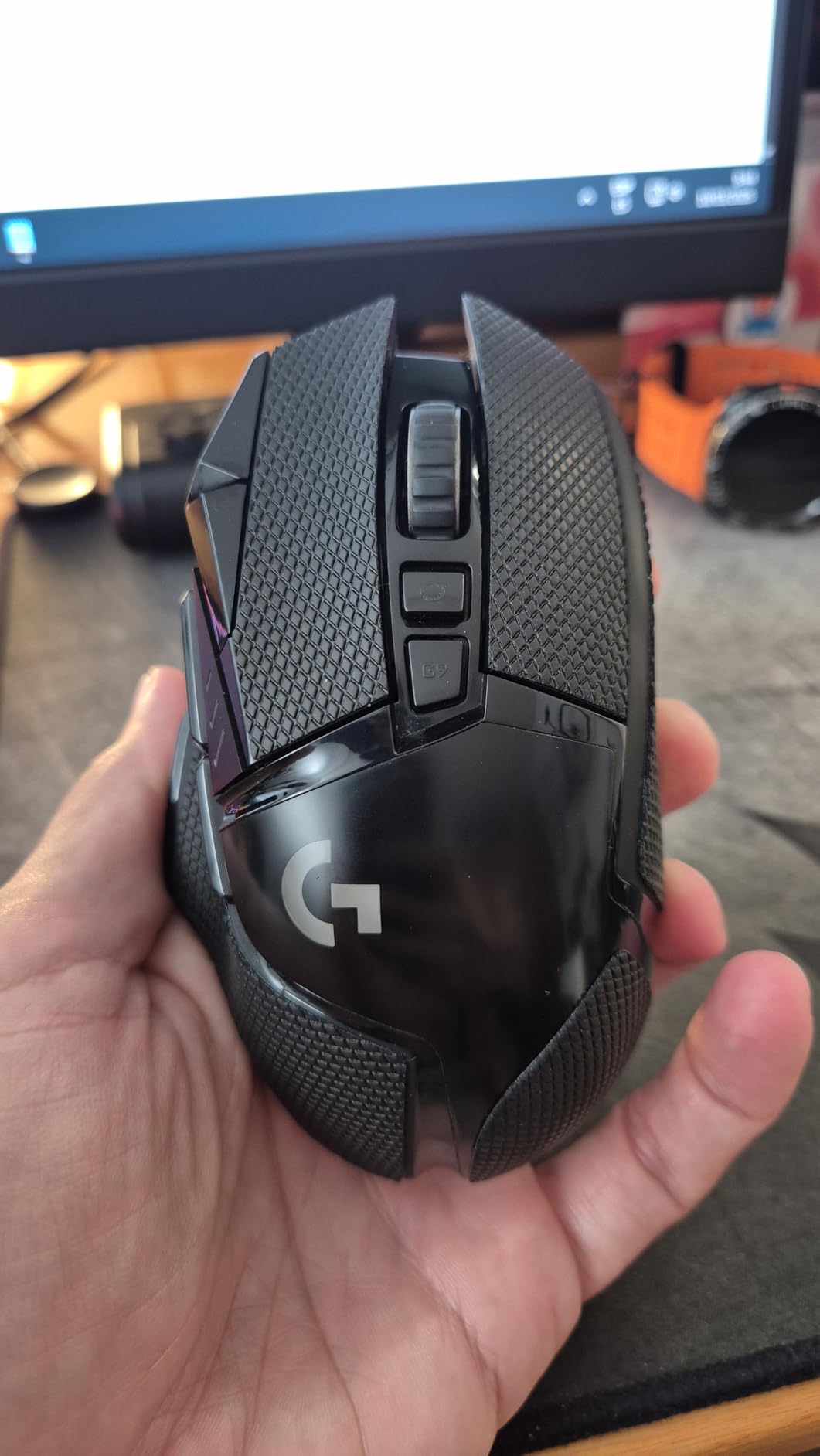 [Grip Upgrade] HOTLINEGAMES 2.0 Plus DIY Version Anti Slip Grip Tape for Gaming Mouse,Sweat Resistant,Easy to Apply,Professional Mice Upgrade Kit customer photo 2