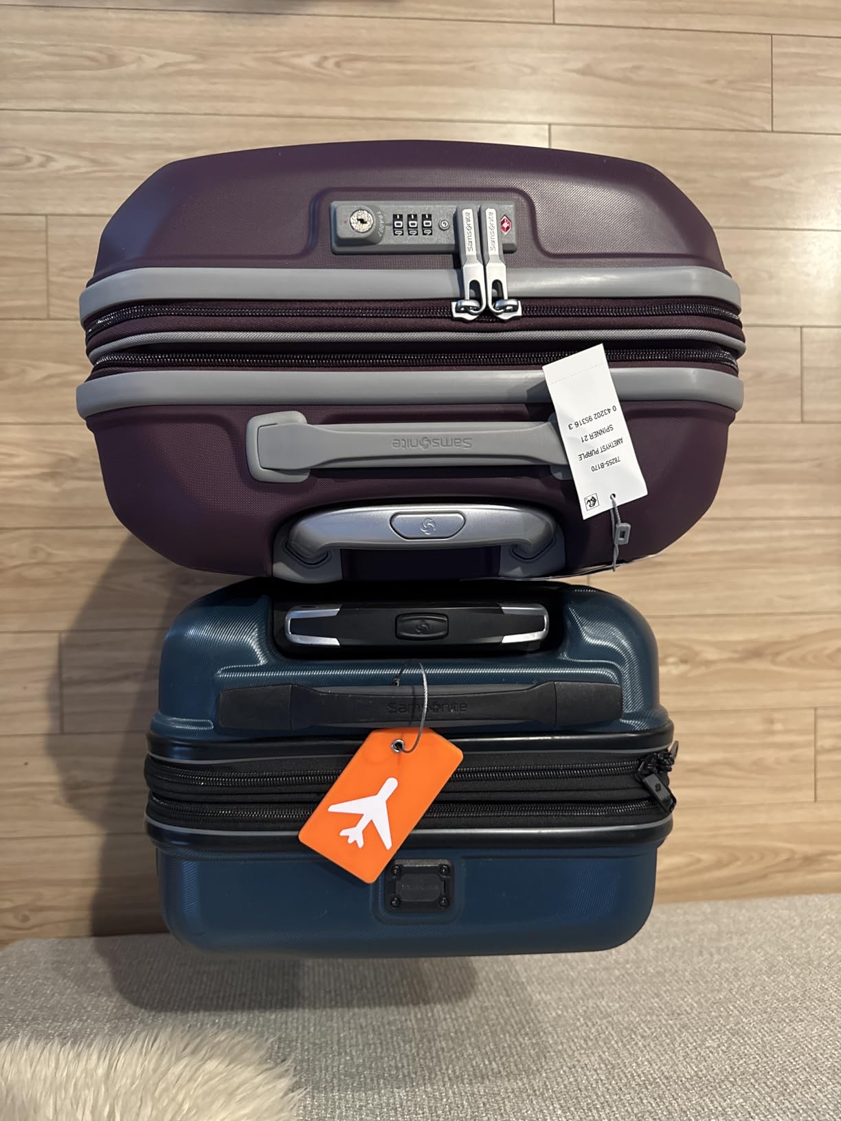 Samsonite Freeform 2-Piece Luggage Set - Carry-On & Large Checked Luggage with Dual Spinner Wheels - Durable Polypropylene Hardshell - TSA Lock, Airline-Approved - Expandable Hard Shell - Navy customer photo 1