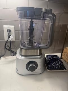 Ninja Blender, Compact Kitchen System, 1200W, 3 Functions for Smoothies, Dough & Frozen Drinks with Auto-IQ, 72-oz.* Blender Pitcher, 40-oz. Processor Bowl & 18-oz. Single-Serve Cup, Grey, AMZ493BRN customer photo 1