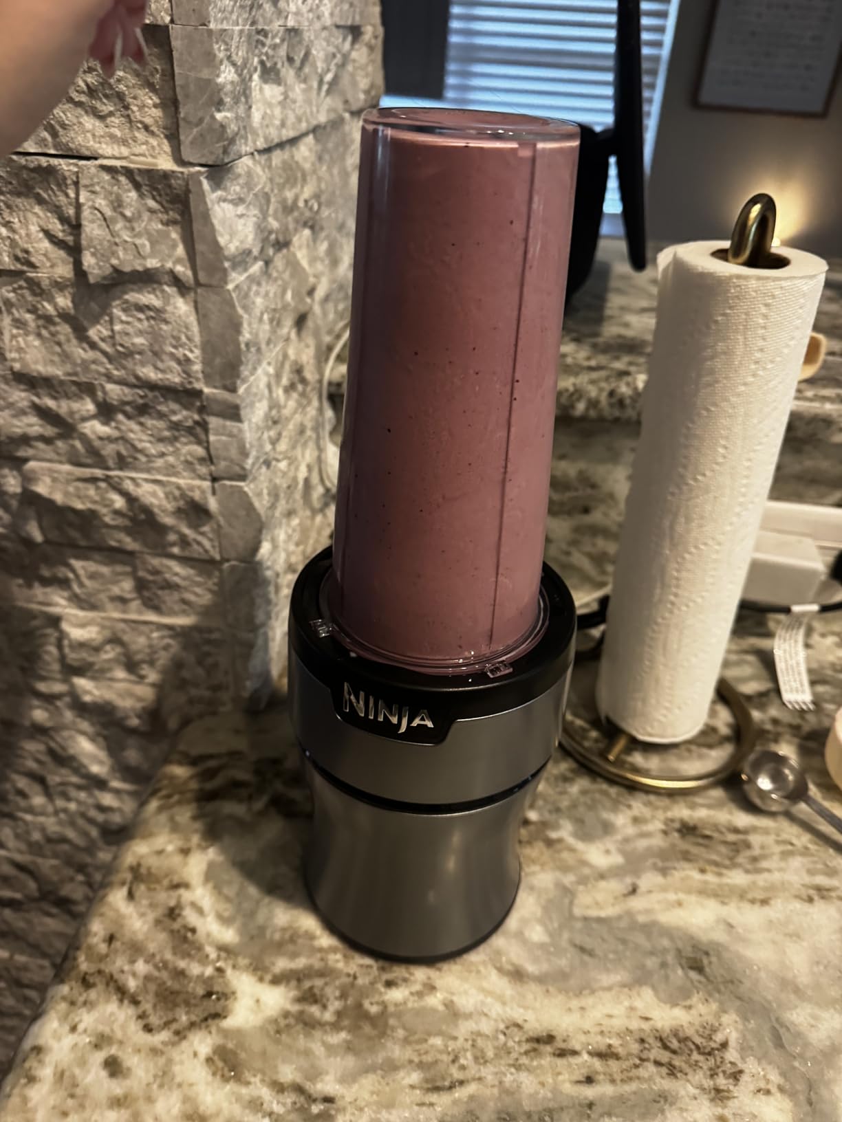 Ninja Nutri-Plus Personal Blender | 900 Peak Watt | (3) 20 oz. To-Go Cups | BN301 customer photo 1