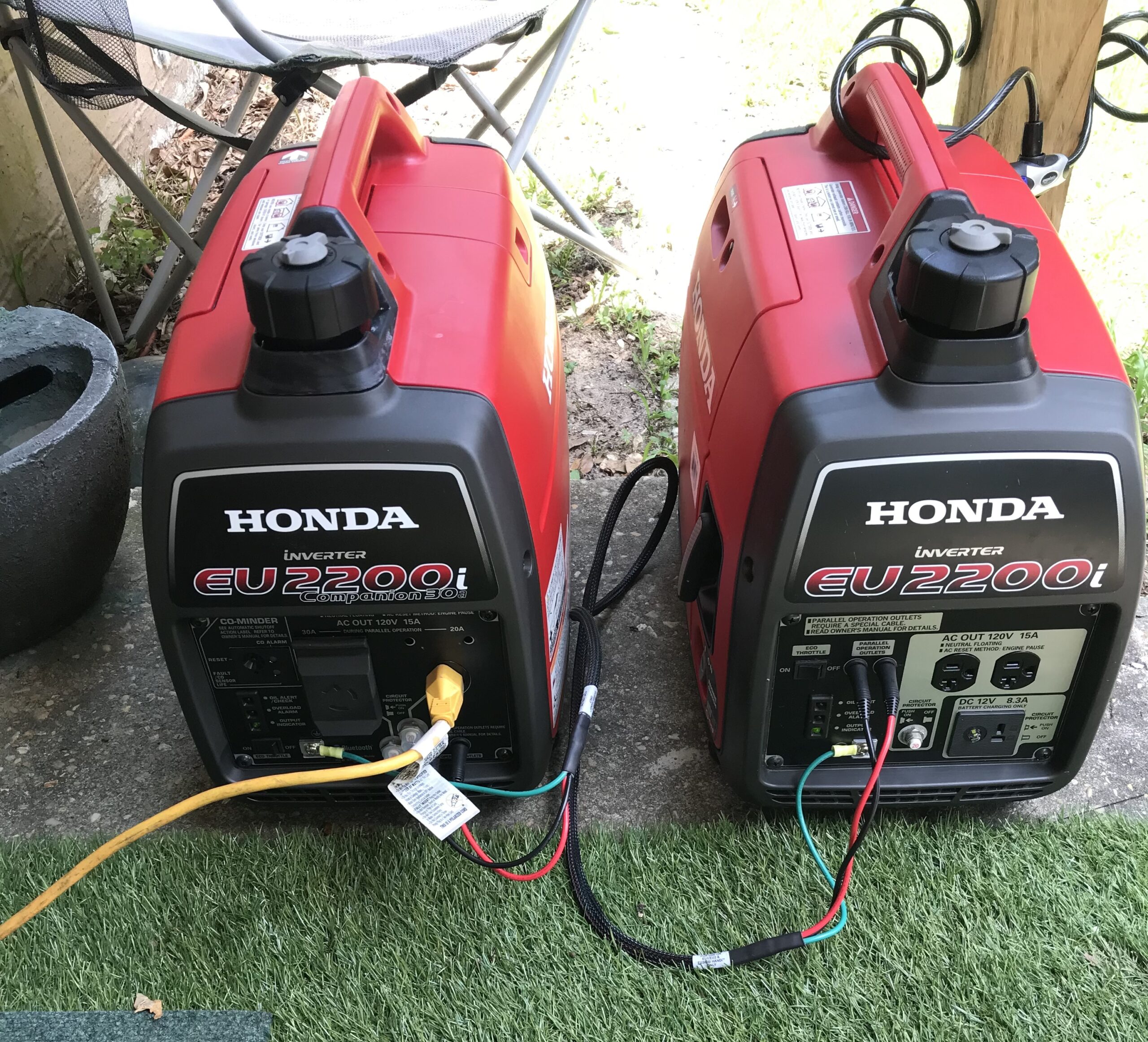 Honda EU2200ITAN1 2200-Watt 120-Volt Companion Super Quiet Portable Inverter Generator with CO-Minder - 49-State customer photo 1