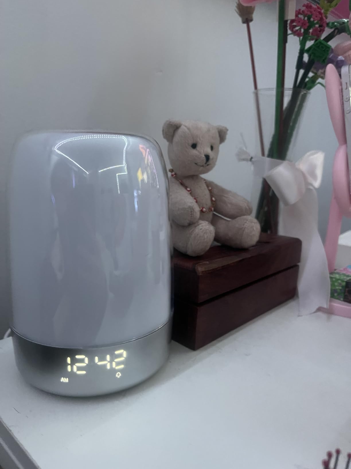 winshine Touch Wake Up Night Light with Sunrise Simulation Alarm Clock, 3 Ways Dimmable Warm White Bedside Lamp for Kid Bedrooms RGB Ambient Table Nightstand Light,Sleep Aid Snooze Timer Mode customer photo 2