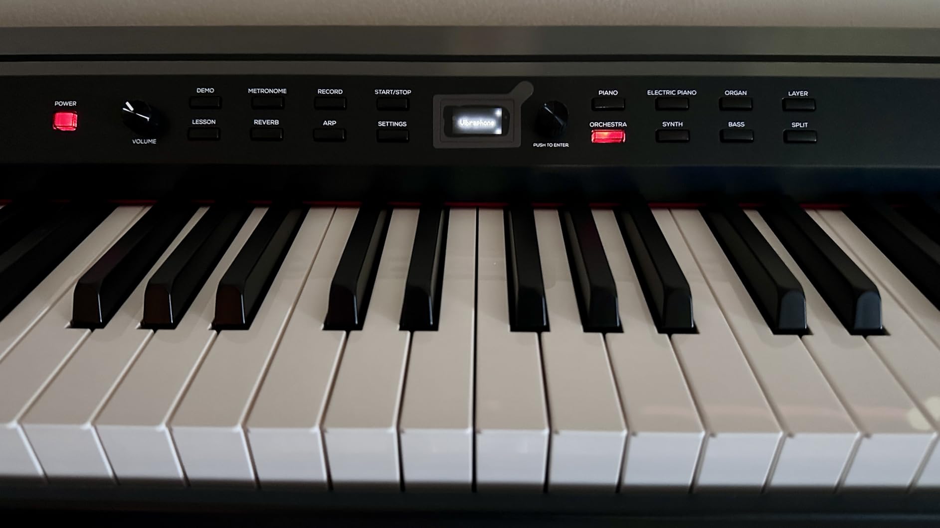 Alesis Prestige Artist - 88 Key Digital Piano with Full-Size Graded Hammer Action Weighted Keys, Multi-Sampled Sounds, Speakers, FX and 256 Polyphony customer photo 1