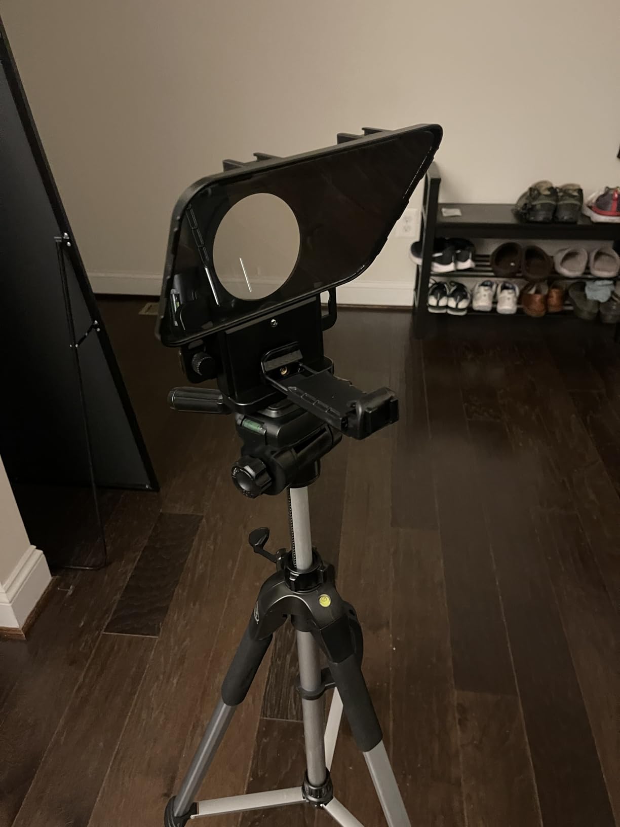 Desview T3 Teleprompter with Remote Control Work with iPad/Tablet/Smartphone up to 10 inch High Display Mirror Support Wide Angle Lens customer photo 1