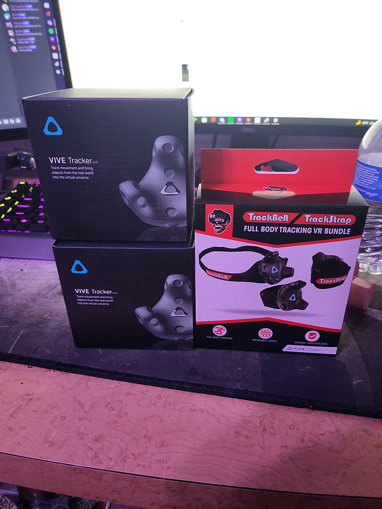 HTC 3 Pack Vive Tracker (3.0) - with HTC Vive SteamVR Base Station 2.0 for Vive Pro, Rebuff TrackBelt + 2 TrackStraps Full Body Tracking VR Bundle customer photo 1