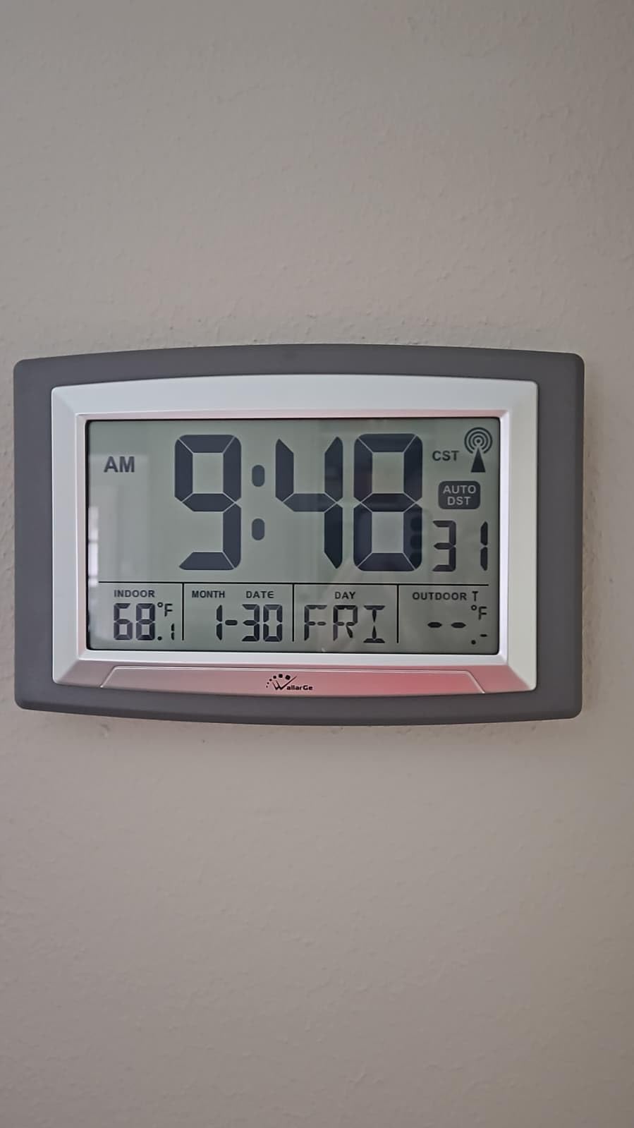 WallarGe Atomic Clock with Outdoor and Indoor Temperature - 12.5 Inch Self-Setting Digital Clock Large Display, Battery Operated Wall Clocks or Desk Clocks for Bedroom, Livingroom, Office customer photo 2