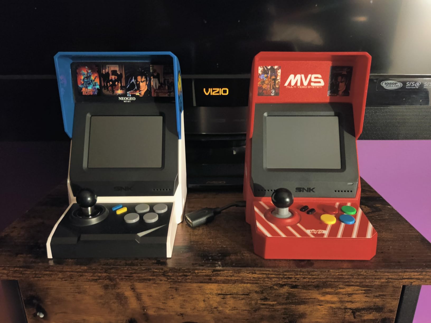 NEOGEO Mini Arcade International Version, 40 Pre-Loaded Classic SNK Games:The King of The Fighters / Metal SLUG and More, Built-in Clearly 3.5LCD Screen, HDMI and 2 Gamepad Ports customer photo 1