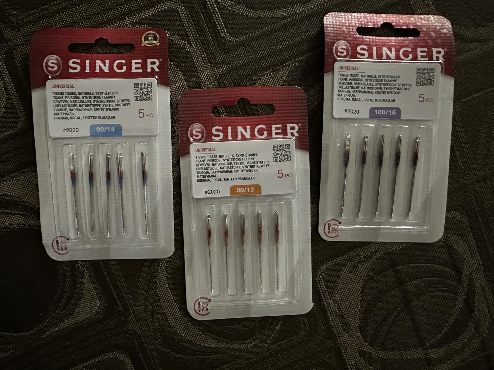 SINGER 10-Pack Universal 2020 Sewing Machine Needles, Assorted, Size 80/12, 90/14, 100/16 customer photo 1