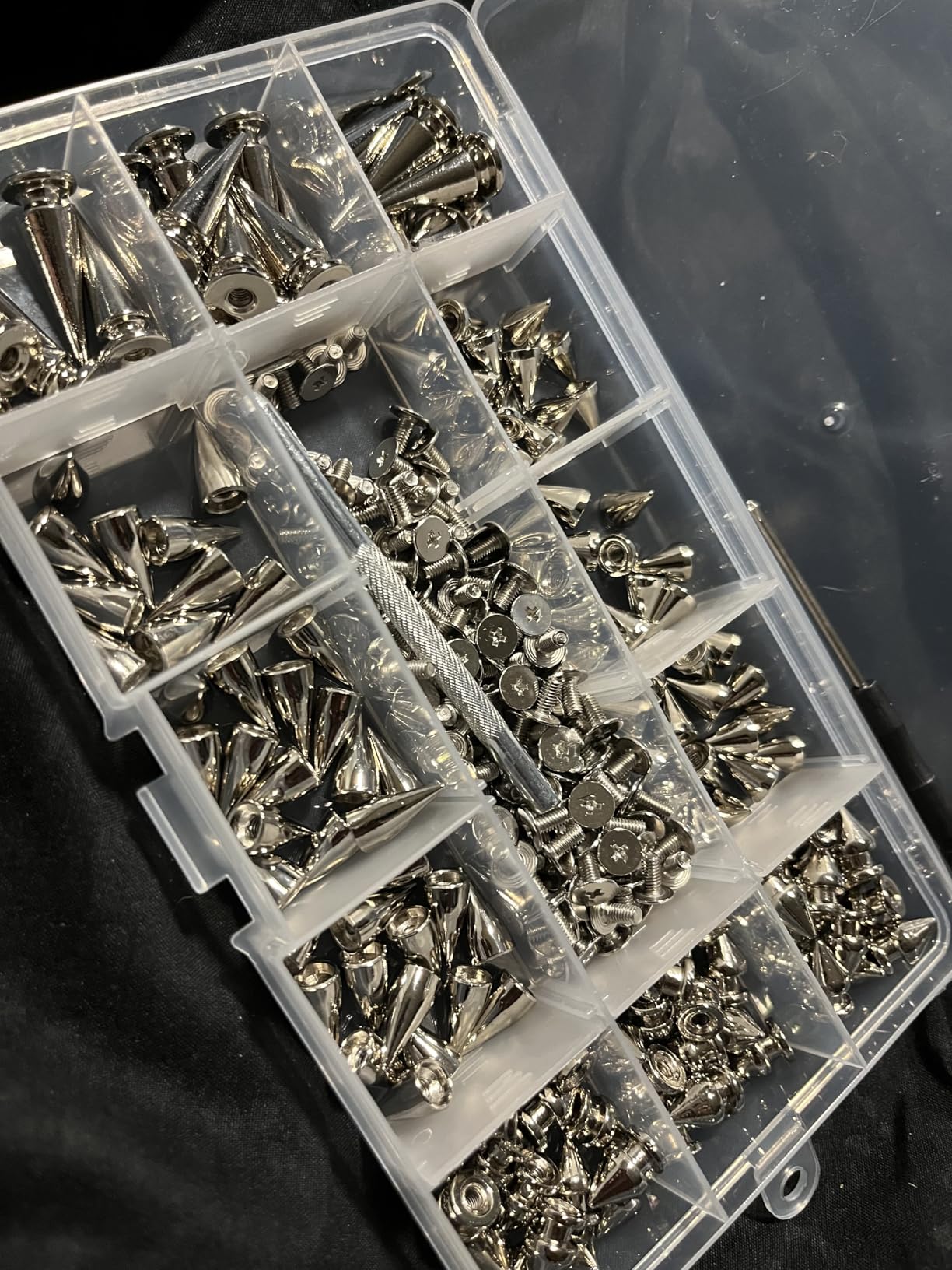 480 Sets Rivets for Leather, 4 Colors 3 Sizes Leather Rivets Kit, Double Cap Rivet with 4 Setting Tools, Suitable for Bags, Decoration customer photo 2