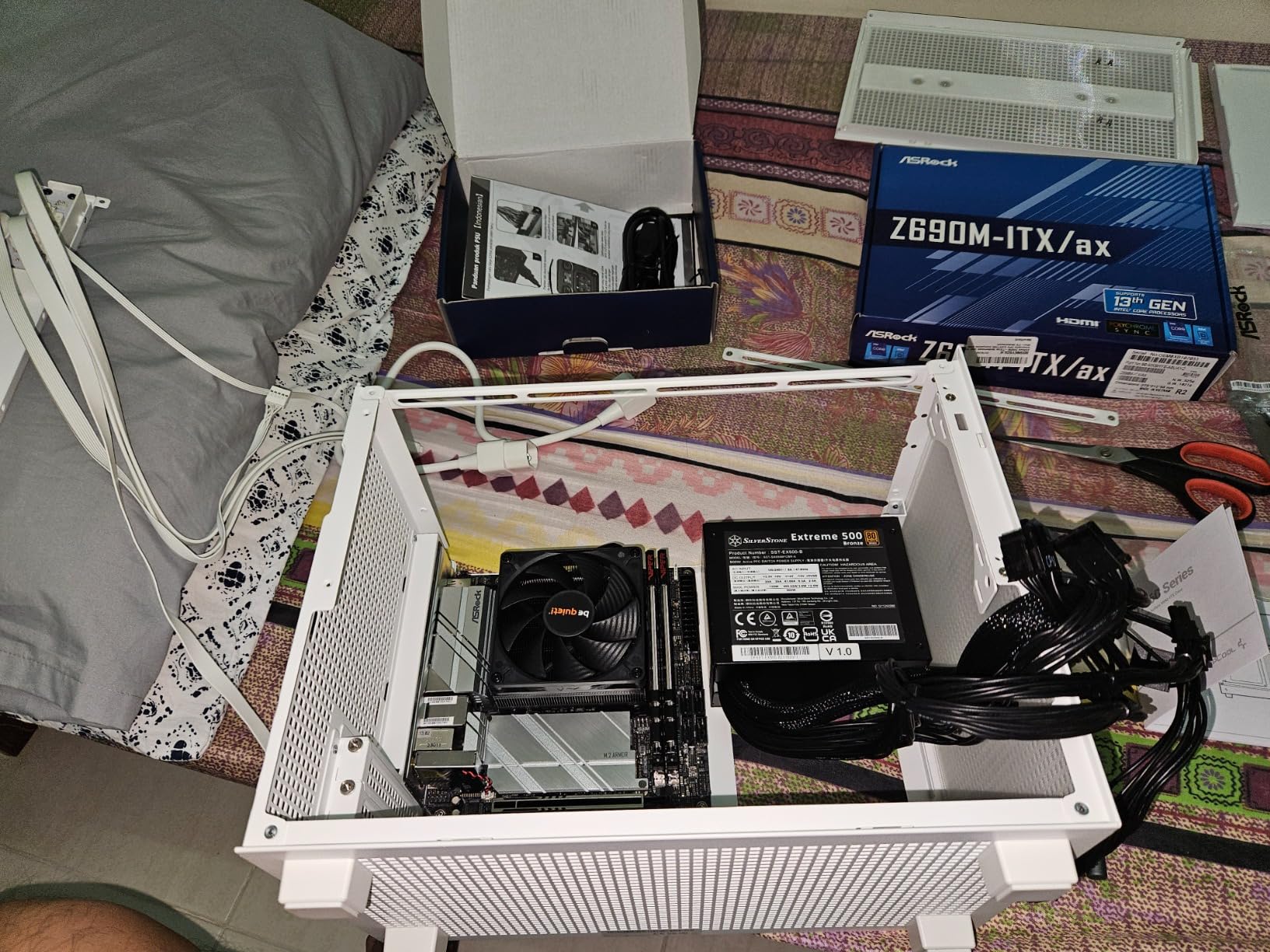 SilverStone Extreme 500 Bronze 80 Plus Bronze 500W SFX Power Supply, SST-EX500-B customer photo 1