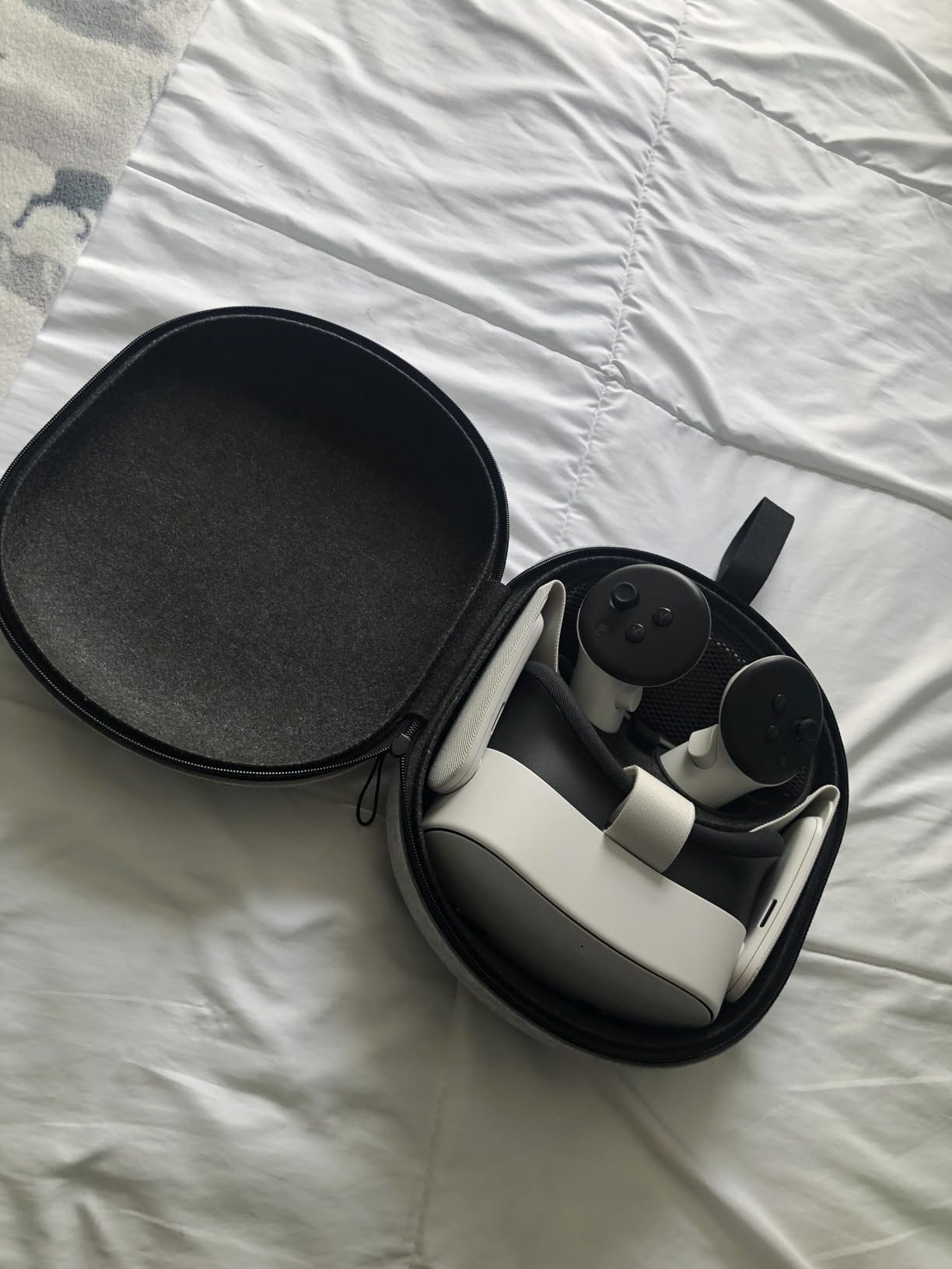 Meta Quest Compact Carrying Case - Works with Meta Quest 3/3S - Refreshed Compact Design - Fits Quest 3/3S, Touch Plus Controller, Active Straps, Charging Cable, and Adapter customer photo 2