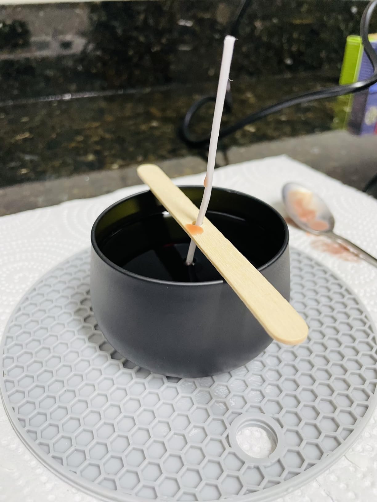 SAEUYVB Candle Making Kit for Adults with Hot Plate, DIY Starter Soy Candle Making Supplies/Kit - Perfect as Home Decorations customer photo 2