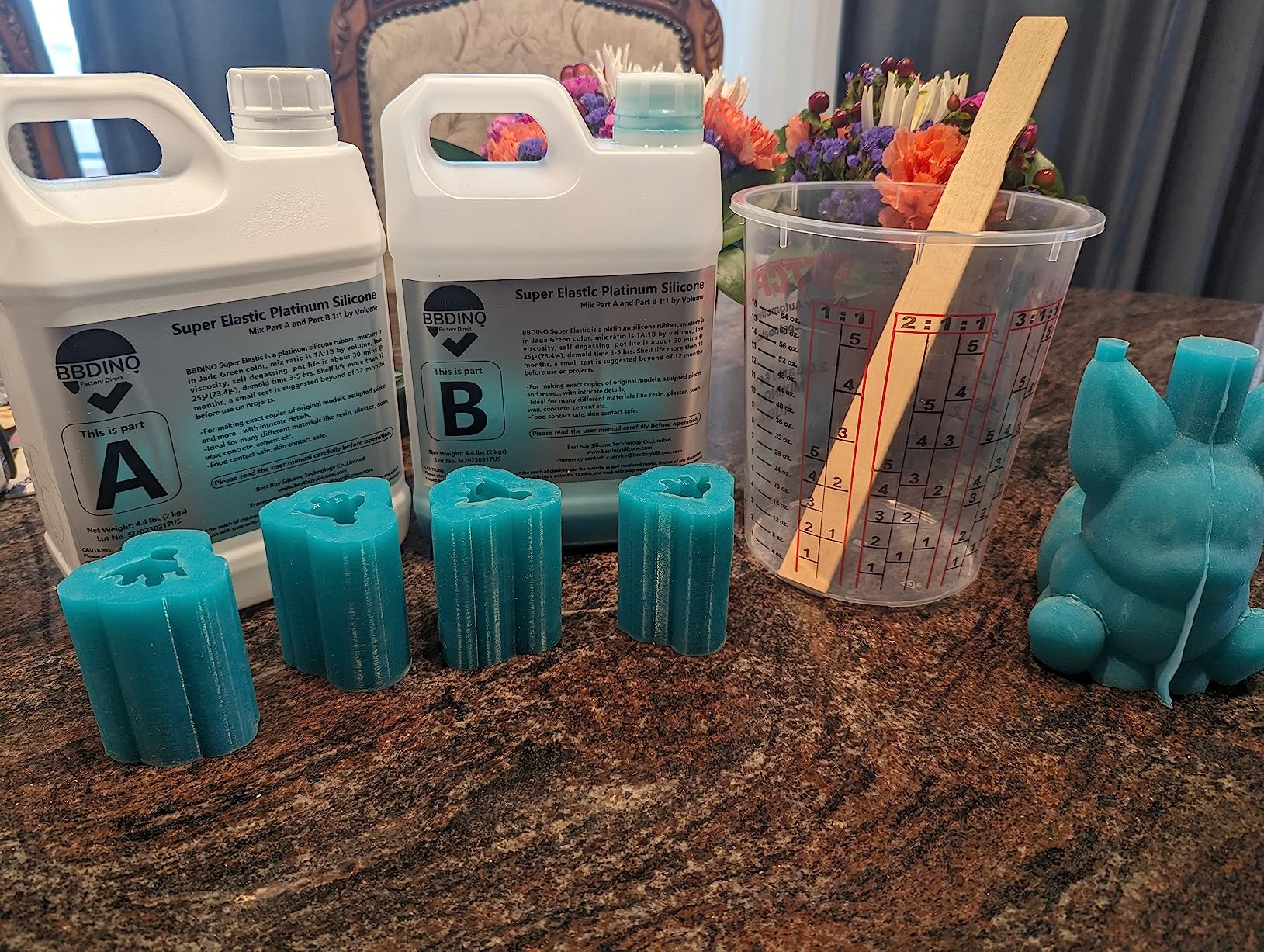 BBDINO Super Elastic Silicone Mold Making Kit 70.56 Oz, Liquid Silicone for Mold Making, Silicon Rubber for Molds Maker 1:1 by Volume Ideal for Casting with Resins | Plaster | Candle | Soap etc. customer photo 2