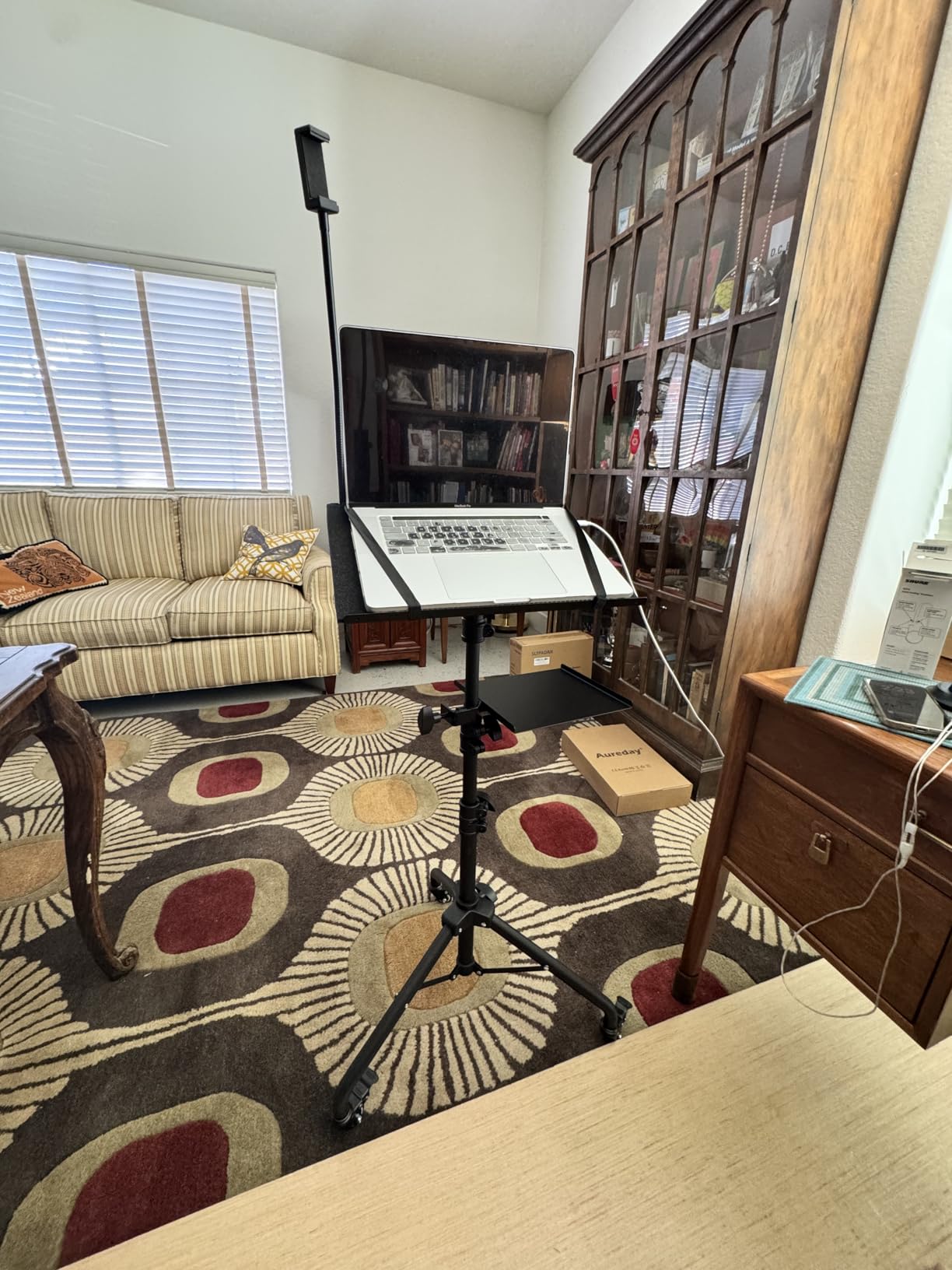 Tossbiss Laptop Tripod on Wheels with 2 Shelves, Portable Projector Floor Stand Adjustable Height 25.9 to 51.8 Inch with Phone Holder customer photo 2