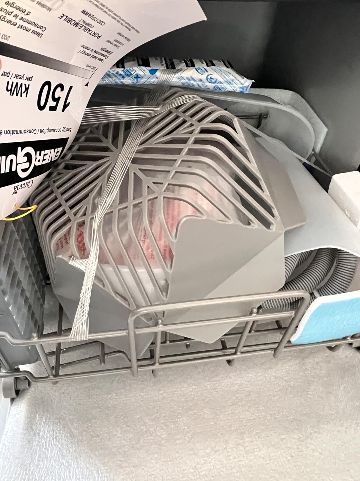 COMFEE' Countertop Dishwasher, Portable Dishwasher with 6L Built-in Water Tank, Mini Dishwasher with More Space Inside, 7 Programs, UV Hygiene& Auto Door Open, for Apartments, Dorms& RVs, White customer photo 1