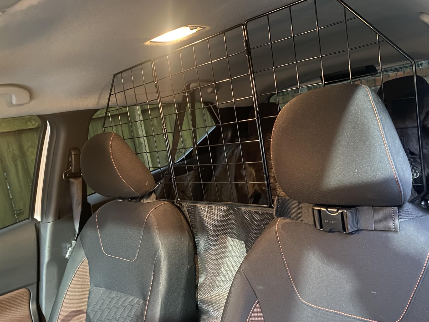 FEED GARDEN Dog Car Barrier for SUVs, Adjustable Universal-Fit Heavy-Duty Wire Mesh Pet Divider for Vehicles, Trucks, Vans, Car Accessories Safety Travel, Triple Folding (36.6