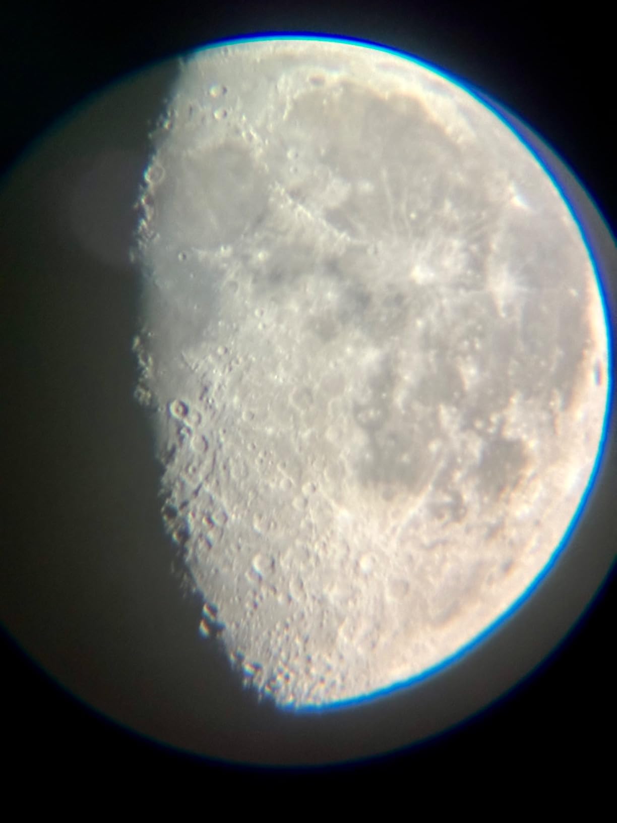 Lunar Telescope for Kids and Astronomy Beginners, Refractor Telescope with Finder Scope and 3 Eyepieces, Travel Telescope with Compact HD Binoculars customer photo 2