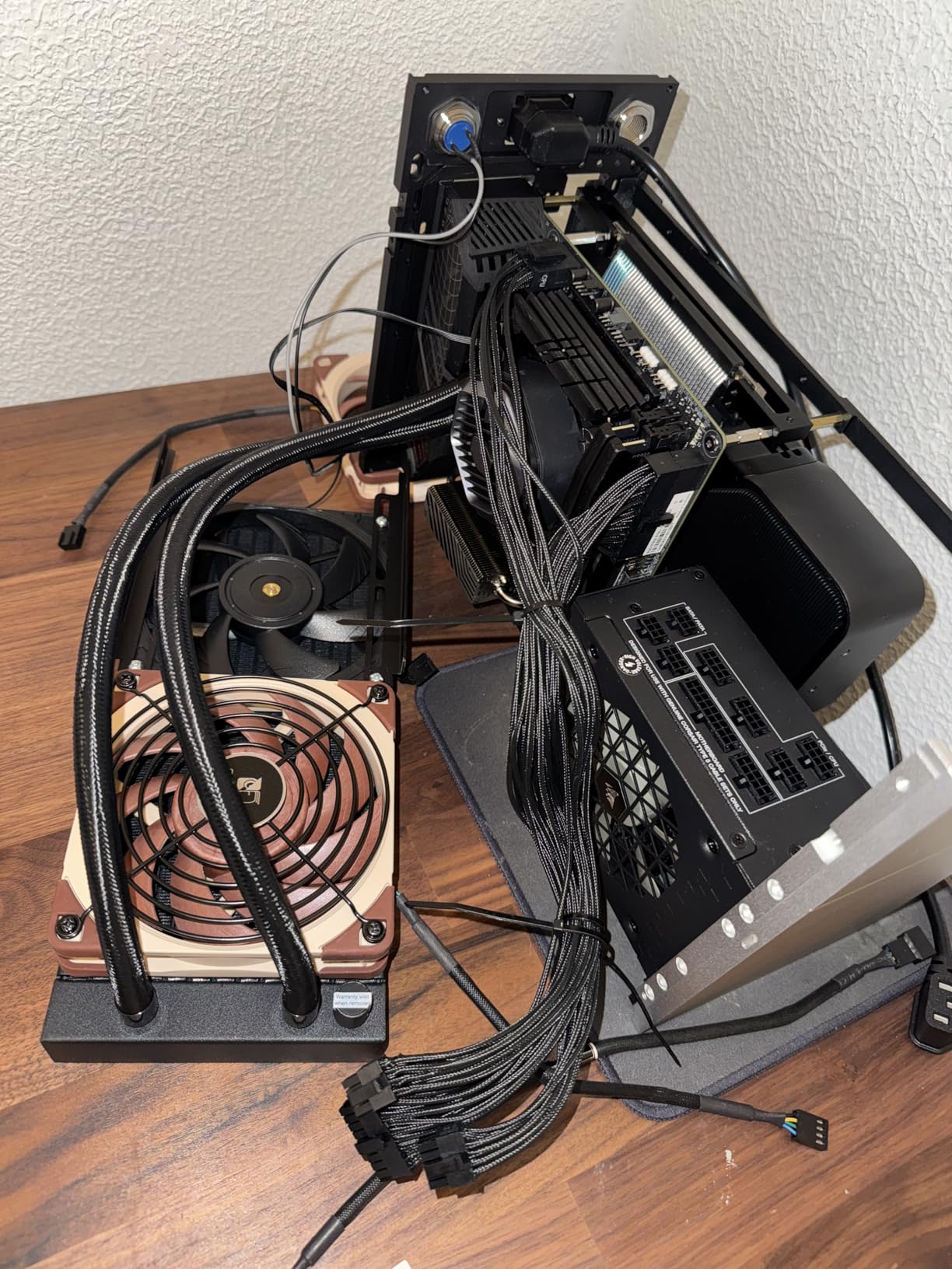 Noctua NA-FG1-12 Sx2, Fan Grills for 120mm Fans (Set of 2, Black) customer photo 1