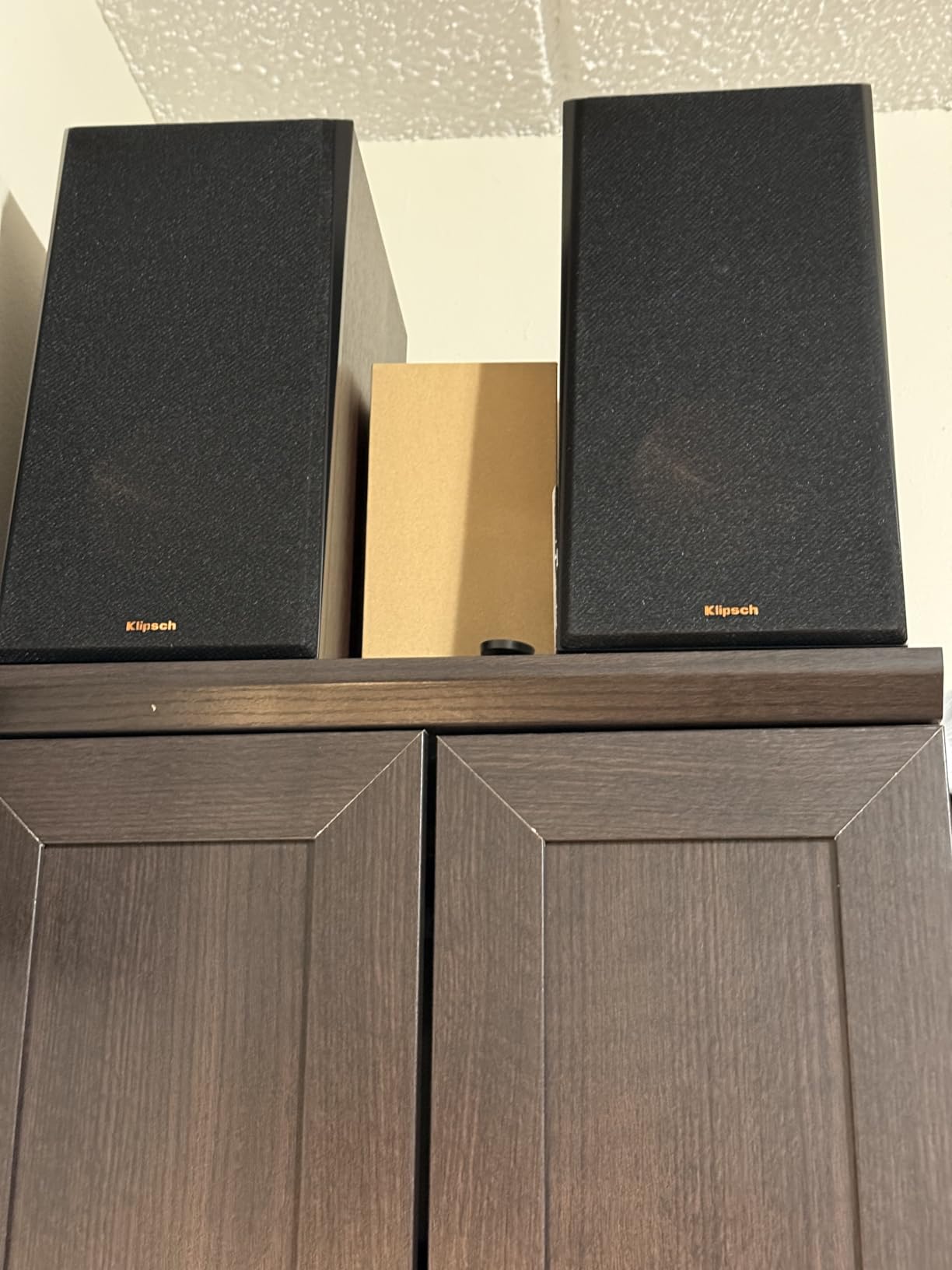 Klipsch R-80SWi 8-inch 150W Wireless Subwoofer with High Performance Driver for Deep Bass Black customer photo 1