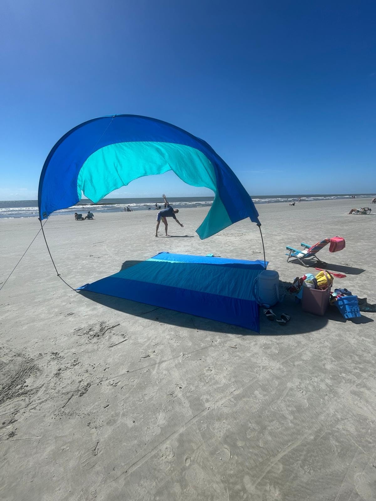 Shibumi Shade 3.0 Version | Wind-Powered Beach Tent Shade Canopy | Sets Up in 3 Mins | 150 Sq. Ft. of Shade for up to 8 People | Includes Wind Assist | UPF 50+ Sun Protection customer photo 1
