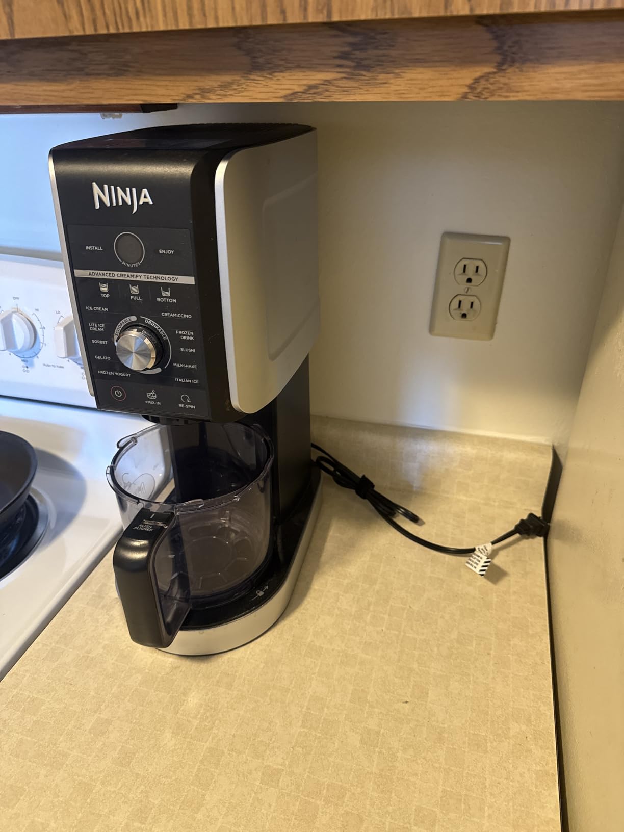Ninja CREAMi Deluxe Ice Cream Maker | 11-in-1 | Includes 2 XL 24 Oz. Tubs | Silver | NC501 customer photo 1