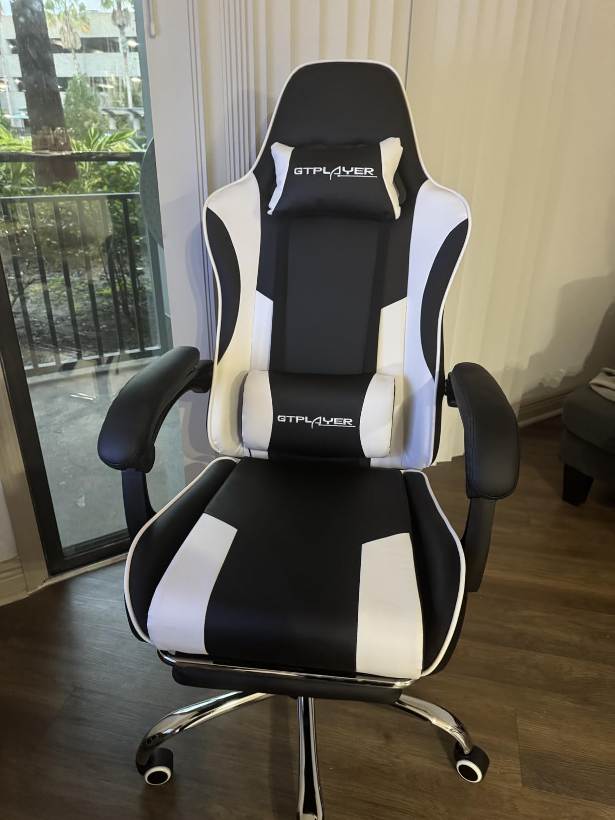GTPLAYER Gaming Chair, Computer Chair with Footrest and Lumbar Support, Height Adjustable Game Chair with 360°-Swivel Seat and Headrest and for Office or Gaming (White) customer photo 2