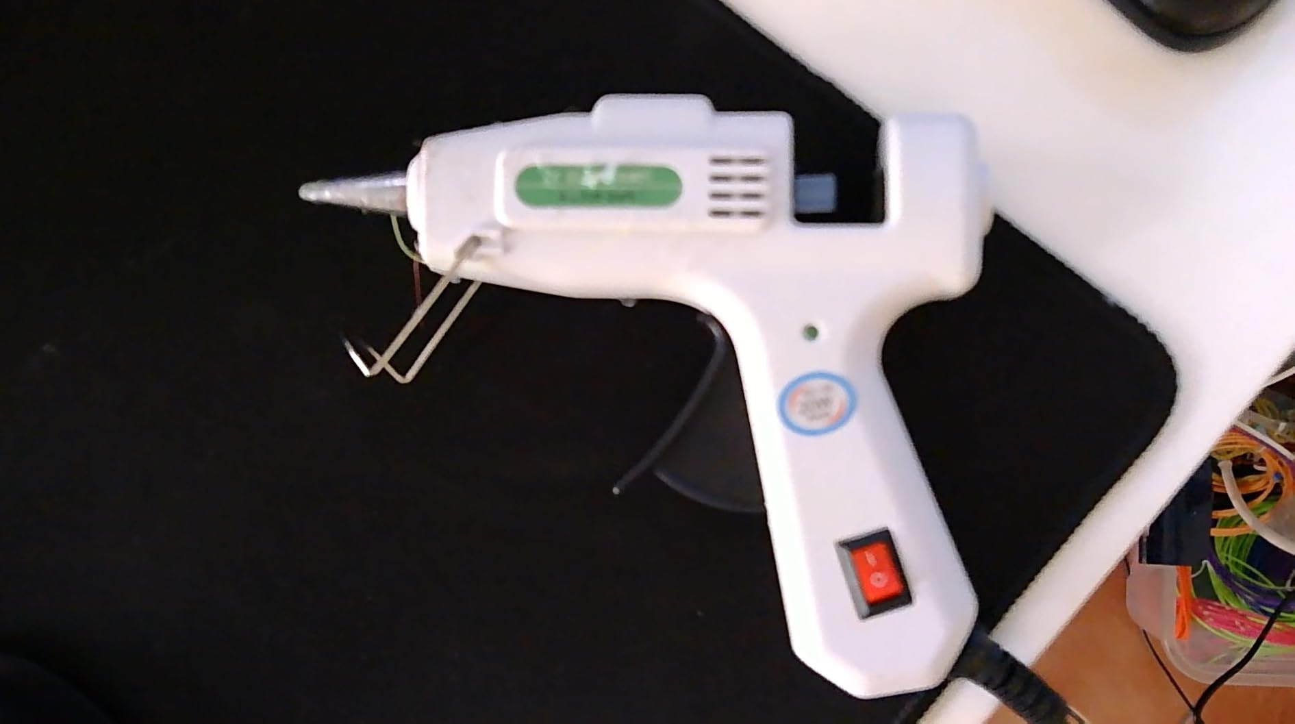 Hot Glue Gun Kit with 30 Glue Sticks, Fast Preheating Hot Melt, High Temp for School Crafts DIY Arts and Quick Home Repairs (20w) customer photo 2