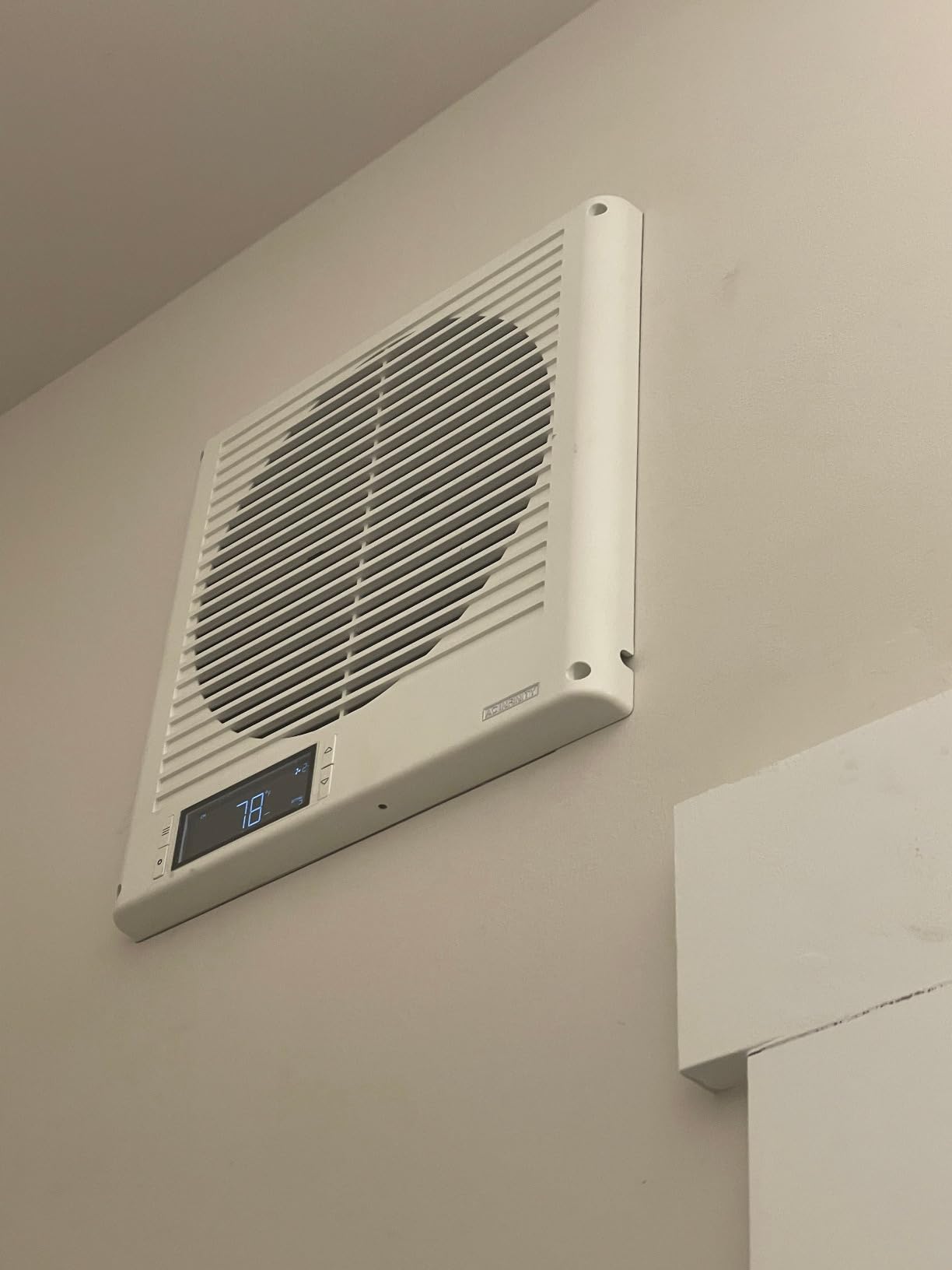 AC Infinity Room to Room Fan 8
