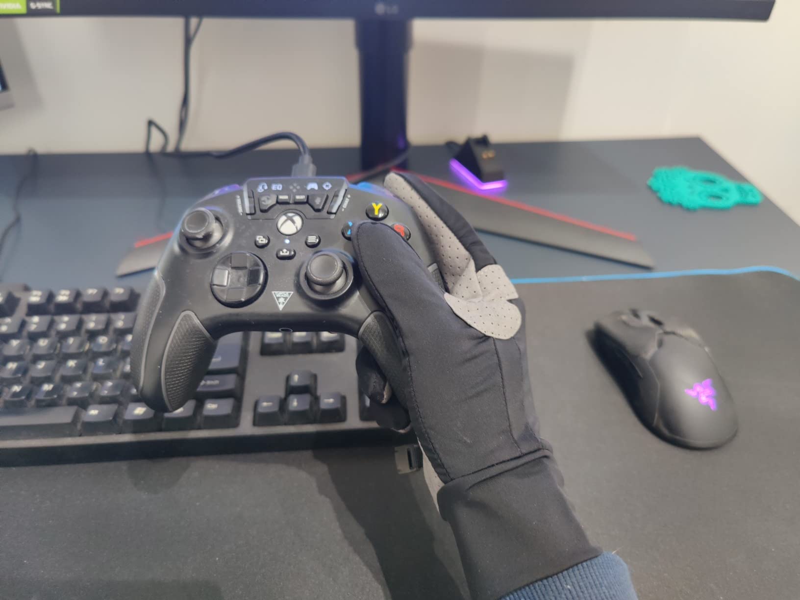 Pro Gaming Gloves for Sweaty Hands | Sim Racing Gloves | Full Finger Gamer Grip for PS4/ PS5/Xbox/PC/VR/Sim Racer customer photo 2