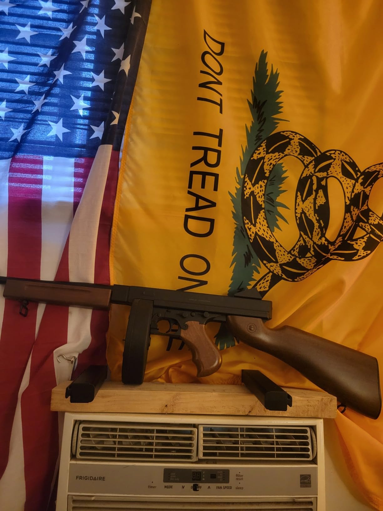 Airsoft M1A1 Durable Submachine Gun WW2 Chicago Typewriter Full Auto SMG AEG with Extra Stick Magazines, Battery and Charger customer photo 2