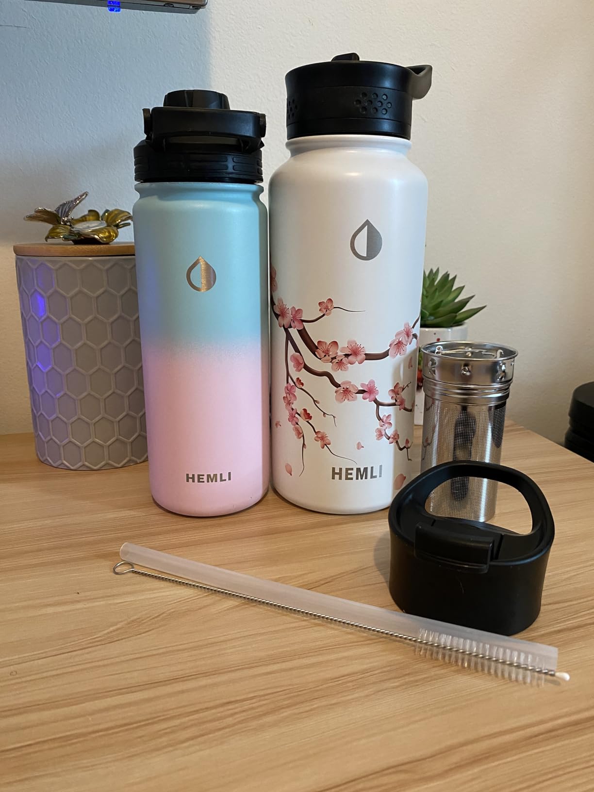 18 oz Insulated Tea Tumbler Bottle with Infuser, Travel Mug customer photo 1