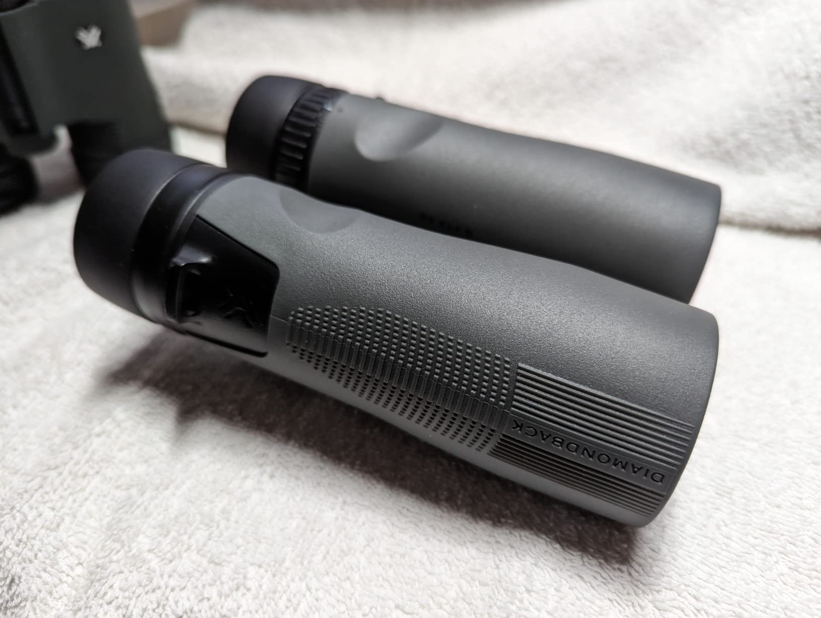 Vortex Diamondback HD 10x42mm Roof Prism Binoculars, ArmorTek, Wolf Gray, DB-215-OP customer photo 1