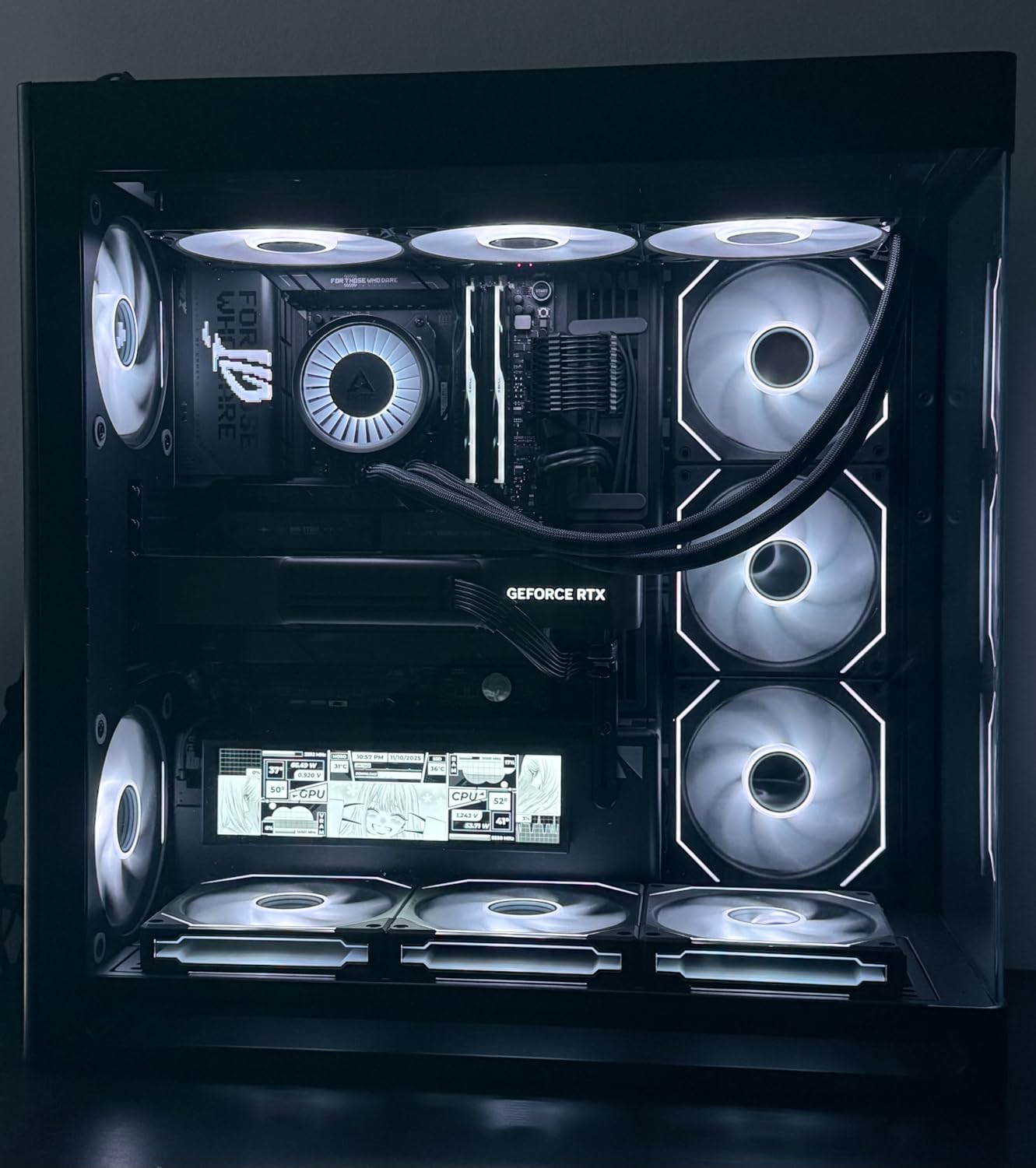 Lian Li UNI Fan SL-Infinity 140-Single Pack-ARGB Fan-Infinity Mirror-Daisy-Chain Design-Customizable Lighting Effects-One Cable Connection-Without Controller-Black-(UF-SLIN140-1B) customer photo 1