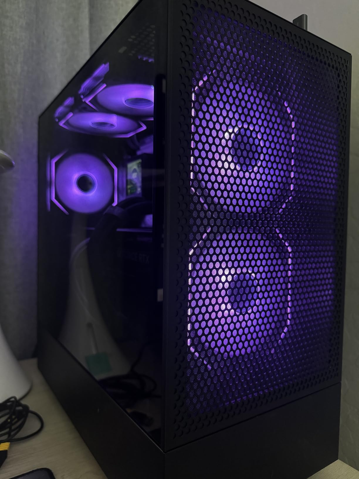 Lian Li UNI Fan SL-Infinity 140-Single Pack-ARGB Fan-Infinity Mirror-Daisy-Chain Design-Customizable Lighting Effects-One Cable Connection-Without Controller-Black-(UF-SLIN140-1B) customer photo 2