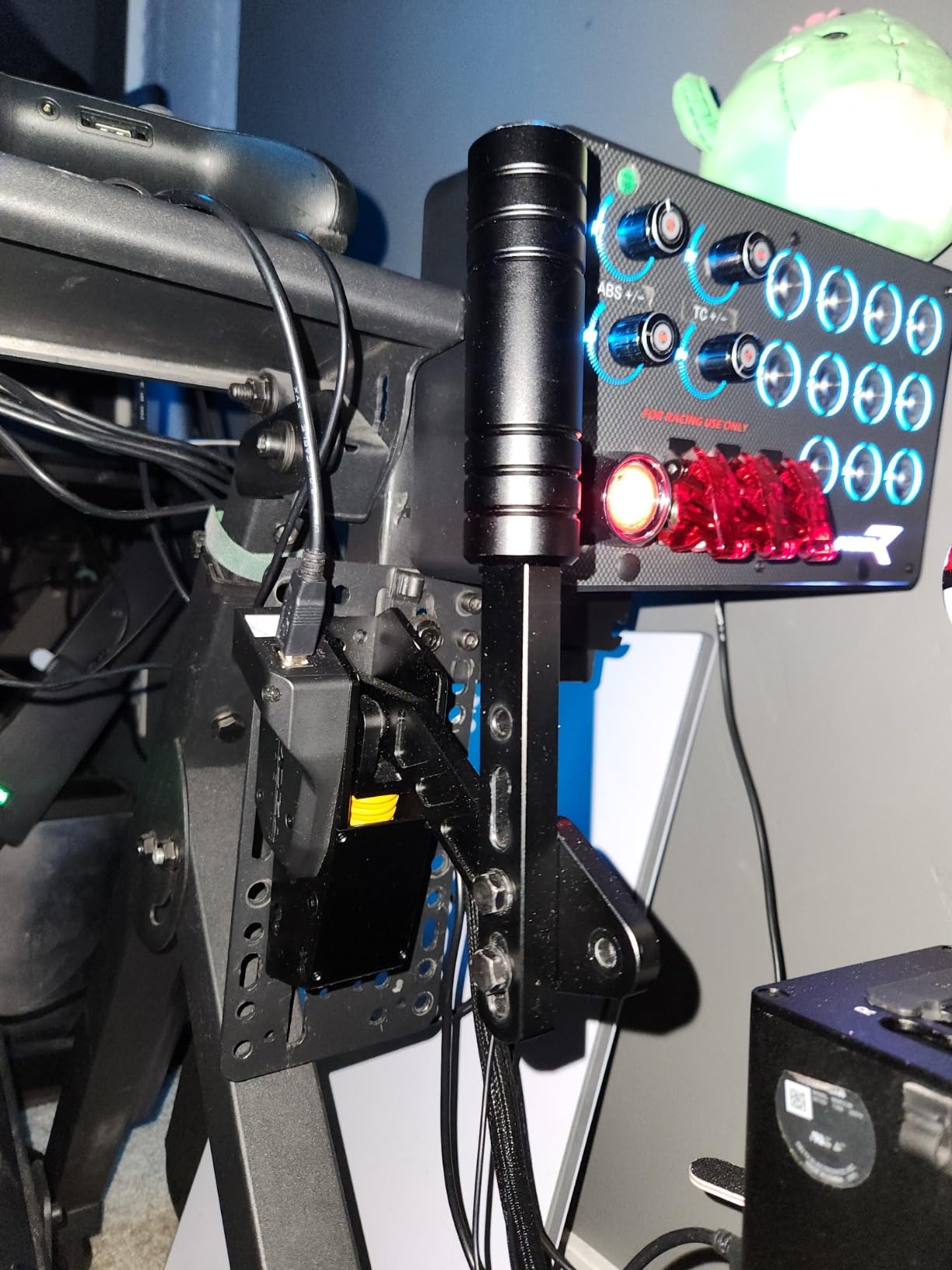 MOZA HBP Handbrake With 16 Bit High Precision Position Sensor,Dual Mode and Multi-Angle Adjustable Racing Simulator, Connection To PC Wheelbase Directly customer photo 1