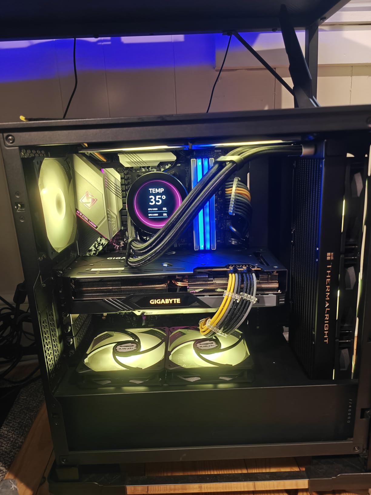 Thermalright Frozen Prism 360 Black ARGB CPU Liquid Cooler,Efficient PWM Controlled Pump 3300RPM,3×TL-E12 Series PWM Fan,Water Cooling Computer Parts,for AM4/AM5,Intel lga1150/1200/1700/1851/2011 customer photo 1