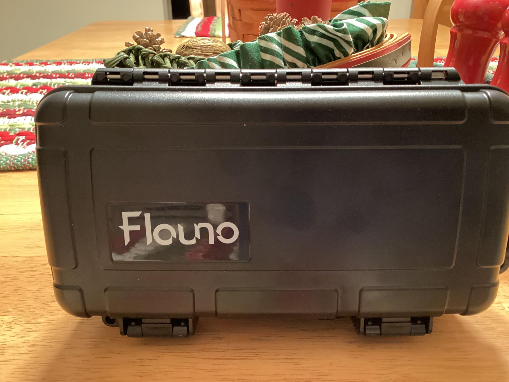 Flauno Travel Cigar Humidor Case - Portable Cigar Box kit with Humidifier Disc, Cigar Cutter, Cigar Punch, Cigar Holder & Dropper, Waterproof, Crushproof, Airtight (Holds up to 5 Cigars) customer photo 2
