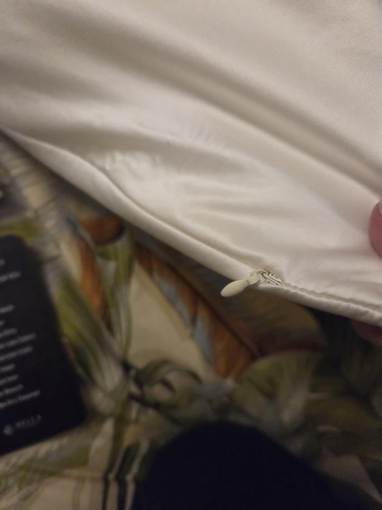 Bella Coterie Luxury Silk Pillowcase for Hair and Skin | 30 Momme | 100% Pure 6A Mulberry Silk | Super Soft | Perfectly Plush [King, Sage Green] customer photo 1