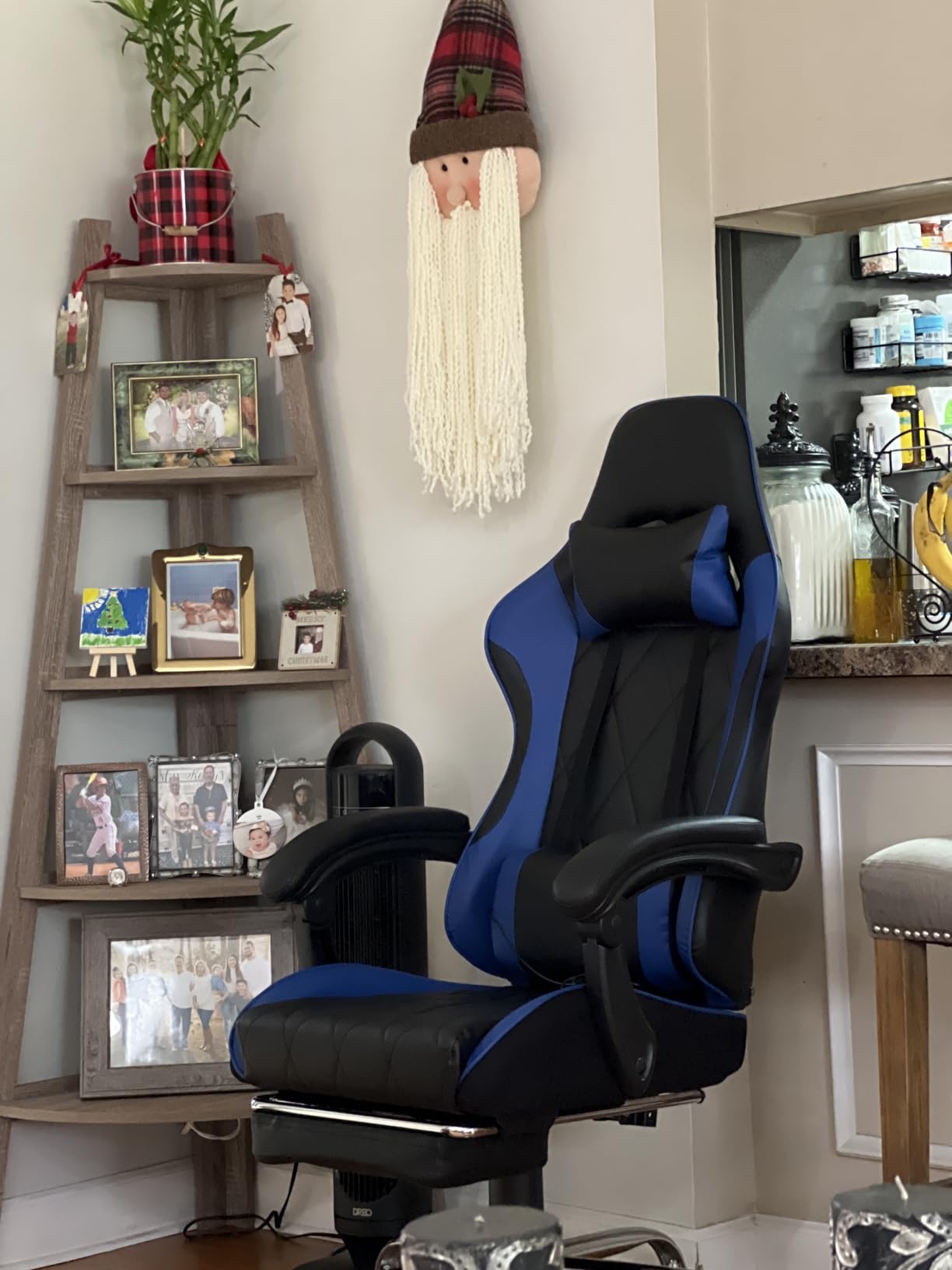 Homall Gaming Chair, Computer Chair with Footrest and Massage Lumbar Support, Ergonomic High Back Video Game Chair with Swivel Seat and Headrest (White) customer photo 2