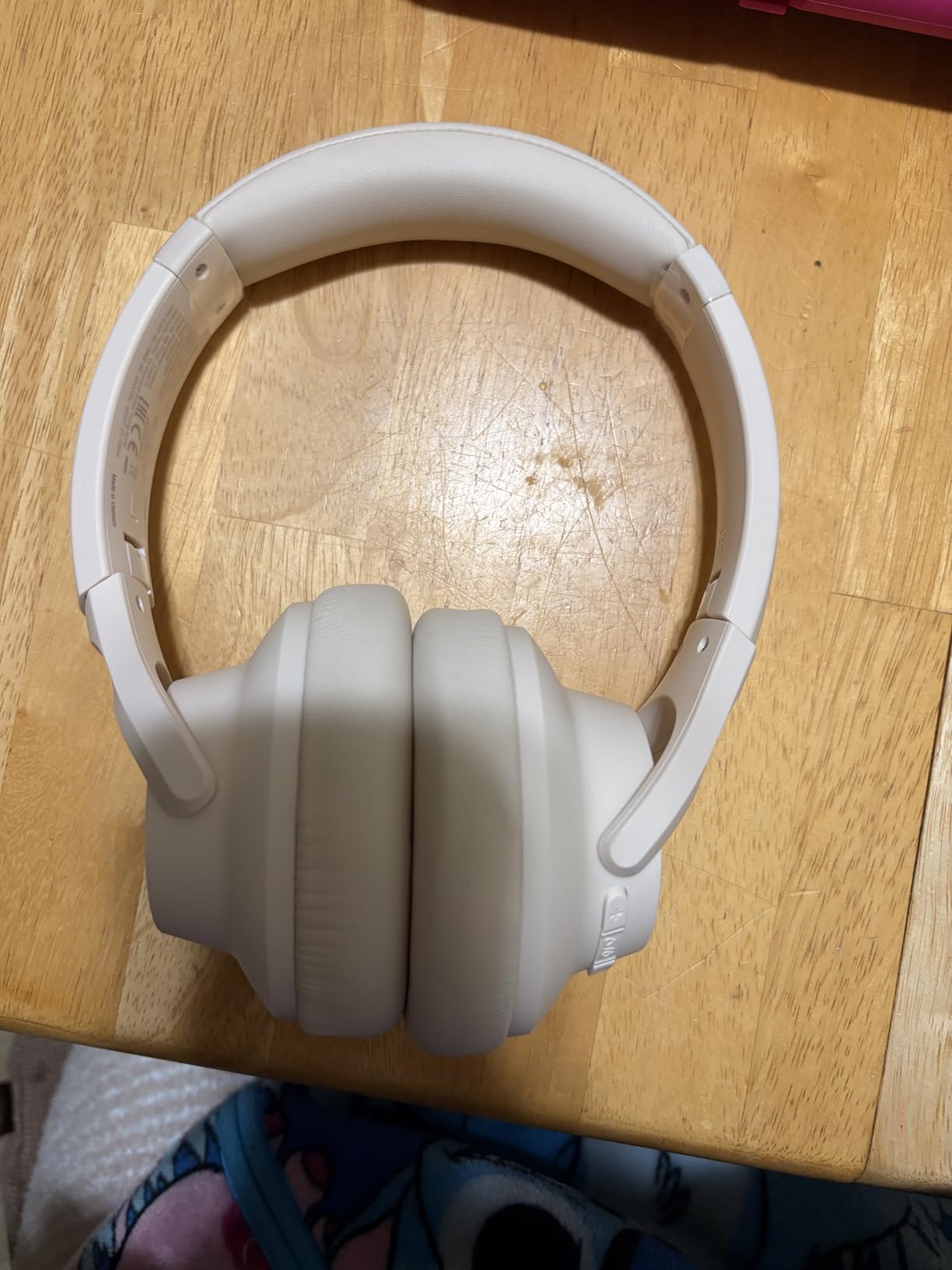 Soundcore by Anker Q20i Hybrid Active Noise Cancelling Headphones, Wireless Over-Ear Bluetooth, 40H Long ANC Playtime, Hi-Res Audio, Big Bass, Customize via an App, Transparency Mode (Black) customer photo 2