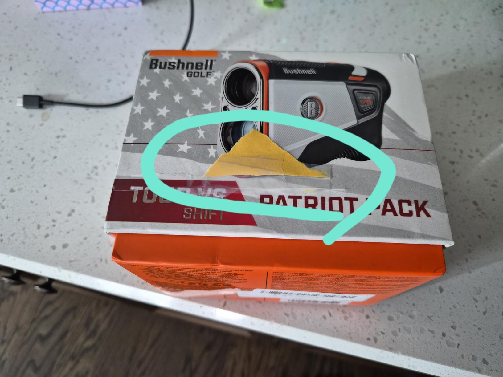 Bushnell Tour V6 Shift Laser Rangefinder with Slope Compensation, 1300-Yard Range, Flag Lock Vibration, Magnetic Cart Mount, 6X Magnification, Waterproof - Tournament Legal customer photo 2