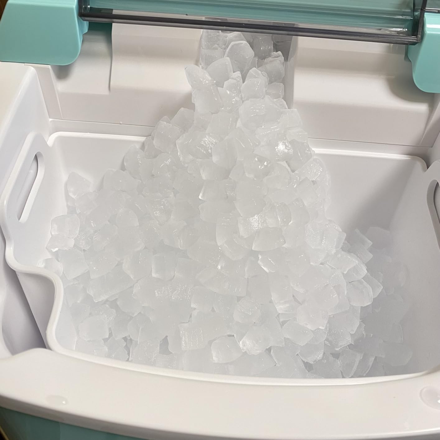 Nugget Ice Maker Countertop, Silonn Chewable Pellet Ice Machine with Self-Cleanin Function, 36lbs/24H Portable Ice Makers for Home Kitchen Officce, Black customer photo 1