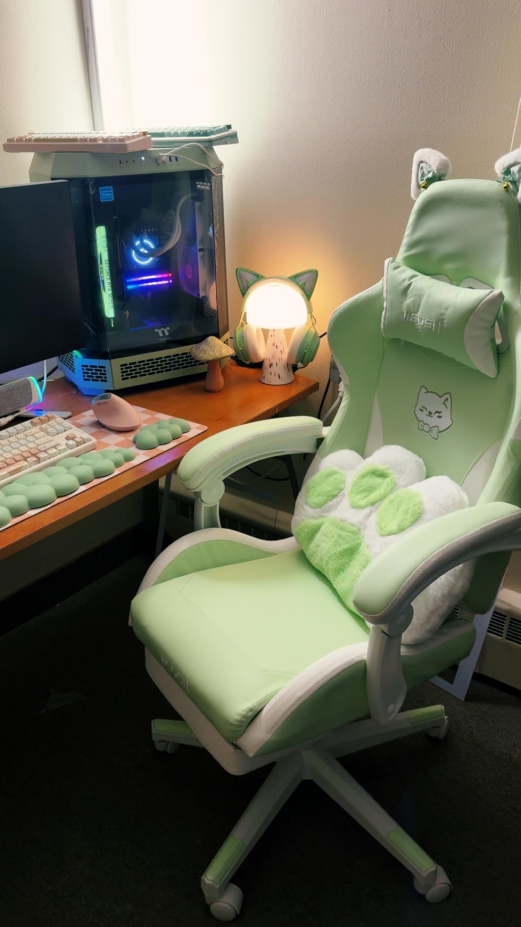 Cat Ears Gaming Chair - Pink PU Leather Ergonomic Reclining Office Chair with Footrest, 310lb Capacity, 6-Position Recline, 360 Degree Swivel customer photo 2