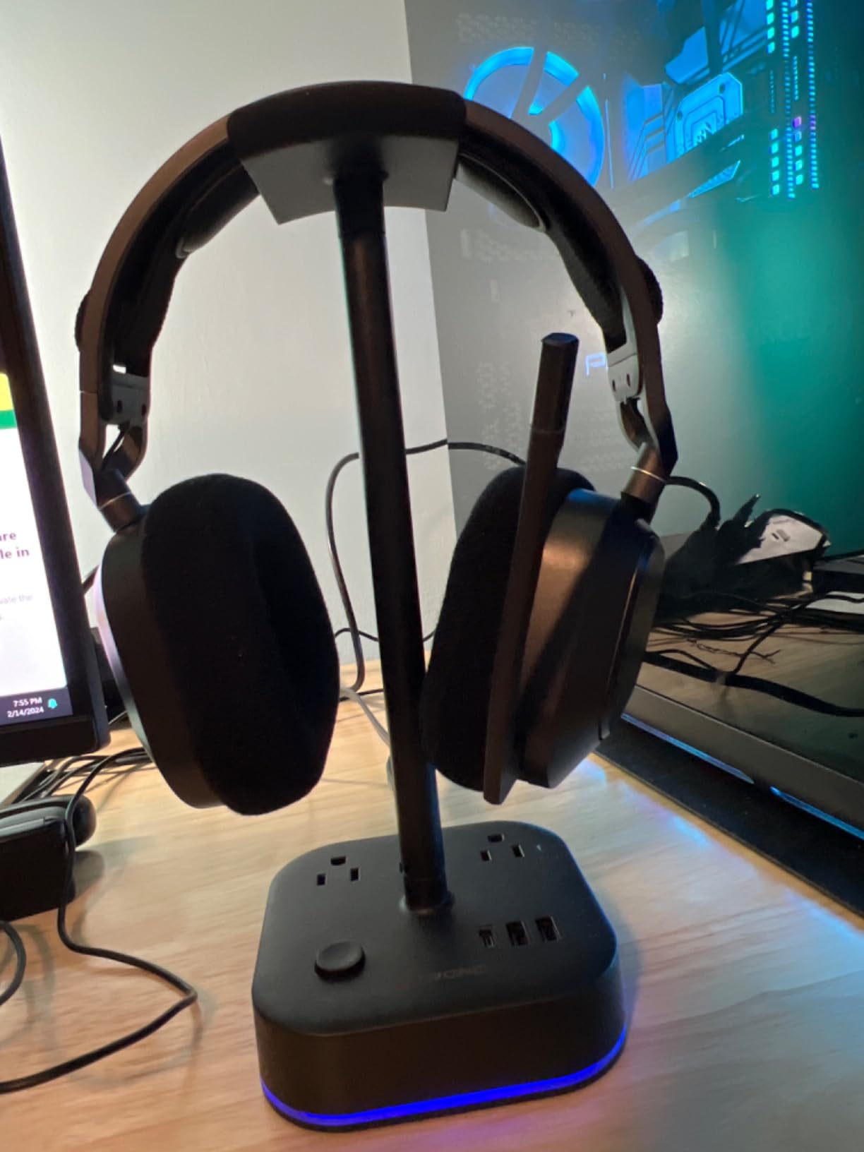 TROND Headphone Stand with USB C, Desk Gaming Headset Holder with 3 AC Outlets, 2 USB-A and 1 USB-C, Headset Stand with 5 RGB Light Modes, for Gaming Desk Accessories Gamer Boyfriend Gifts customer photo 2