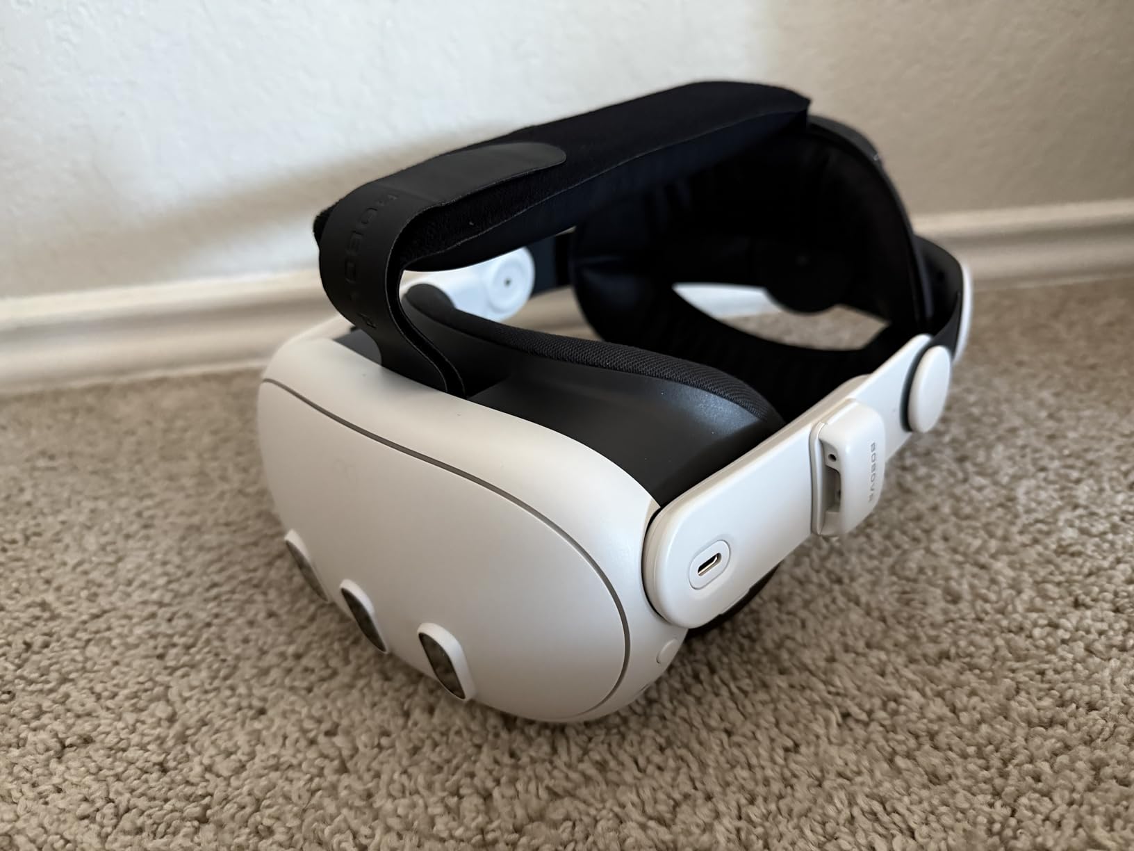 Quest 3 512GB | VR Headset - Thirty Percent Sharper Resolution - 2X Graphical Processing Power - Virtual Reality Without Wires - Access to 40+ Games with a 3-Month Trial of Meta Horizon+ Included customer photo 2
