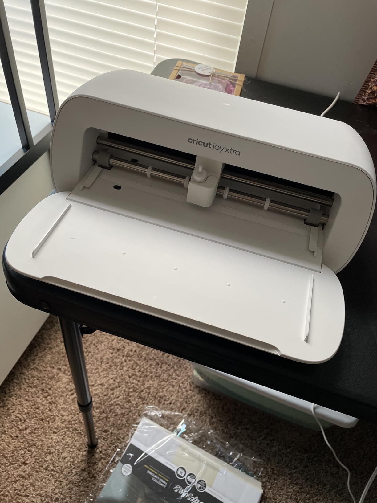 Cricut Joy Xtra Cutting Machine with Rainbow Smart Vinyl Sampler Packs and Tools Bundle customer photo 2