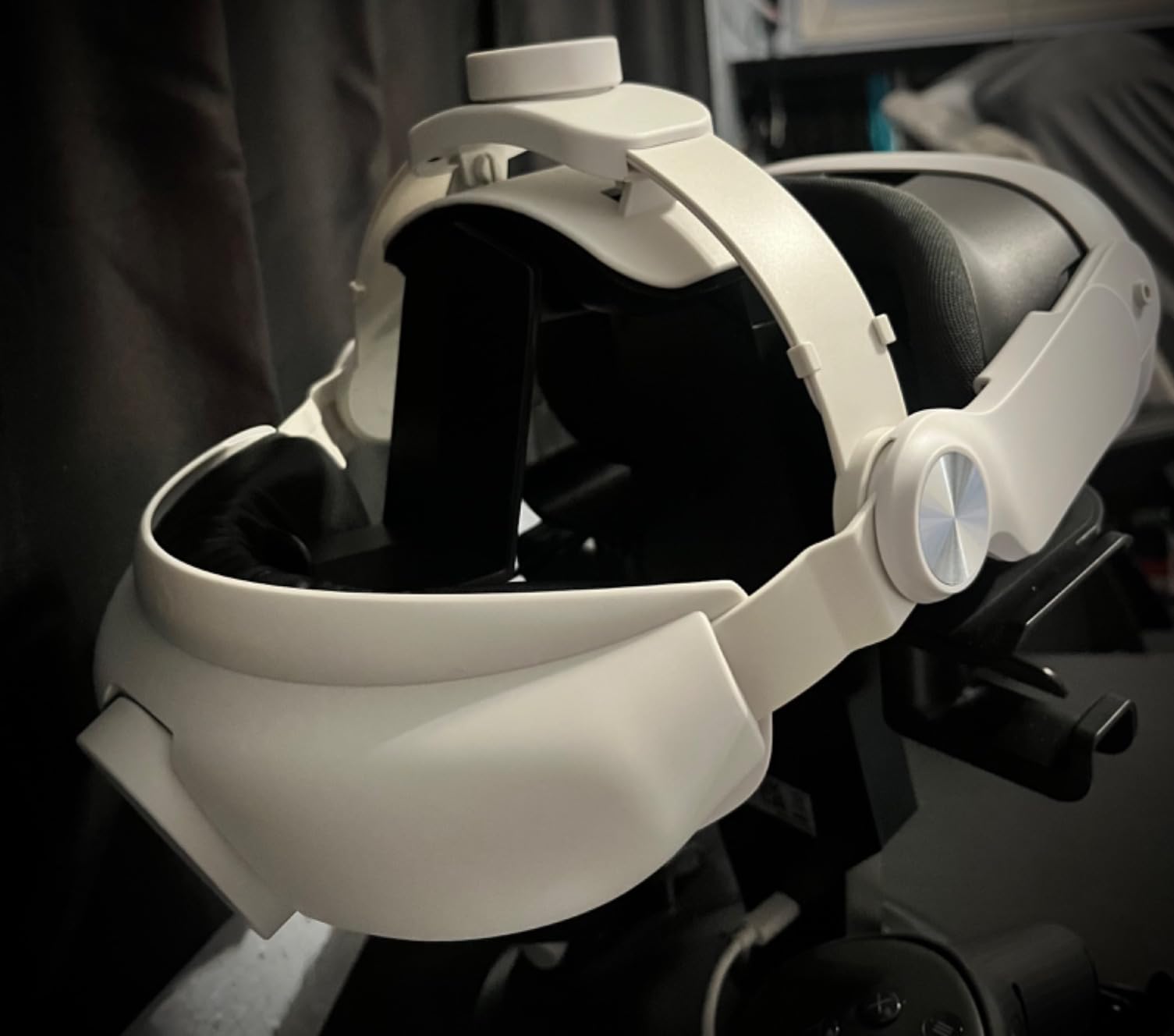 QH3 Upgrade Pressure-Free Head Strap - Enhanced Comfort from Multi-Angle Dual Strap Design, Compatible with Meta Quest 3 3S, Balanced Weight Distribution customer photo 1