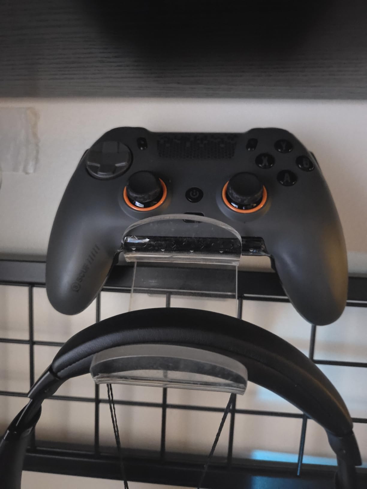 Thrustmaster HEART Controller, Hall Effect Gamepad with H.E.A.R.T. Anti-drift Technology (Xbox Series X|S & PC) customer photo 1
